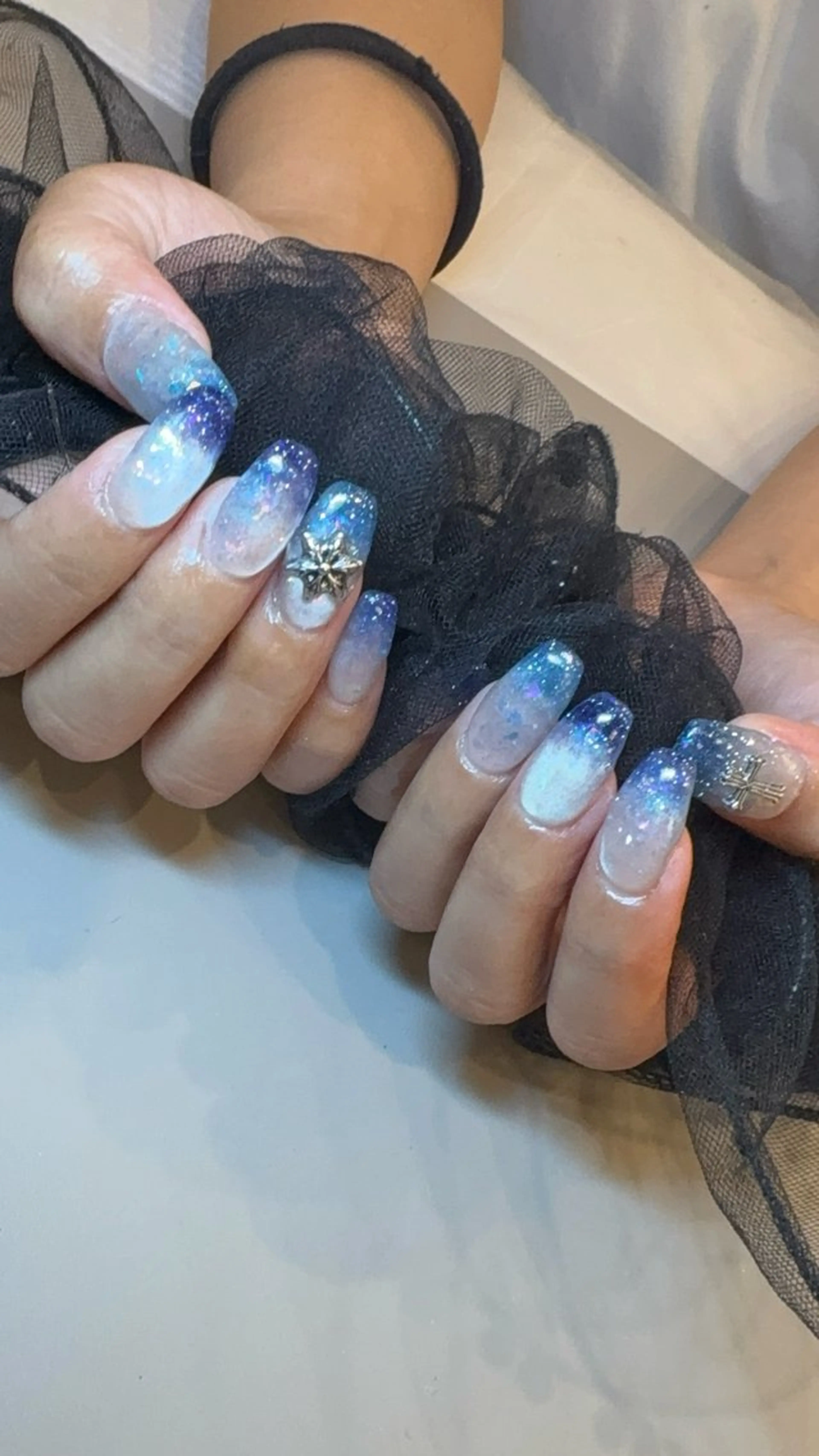 ネイル グラデーション ラメ(グリッター) ラメグラデーション ハンドネイル nail e.sのネイルデザイン