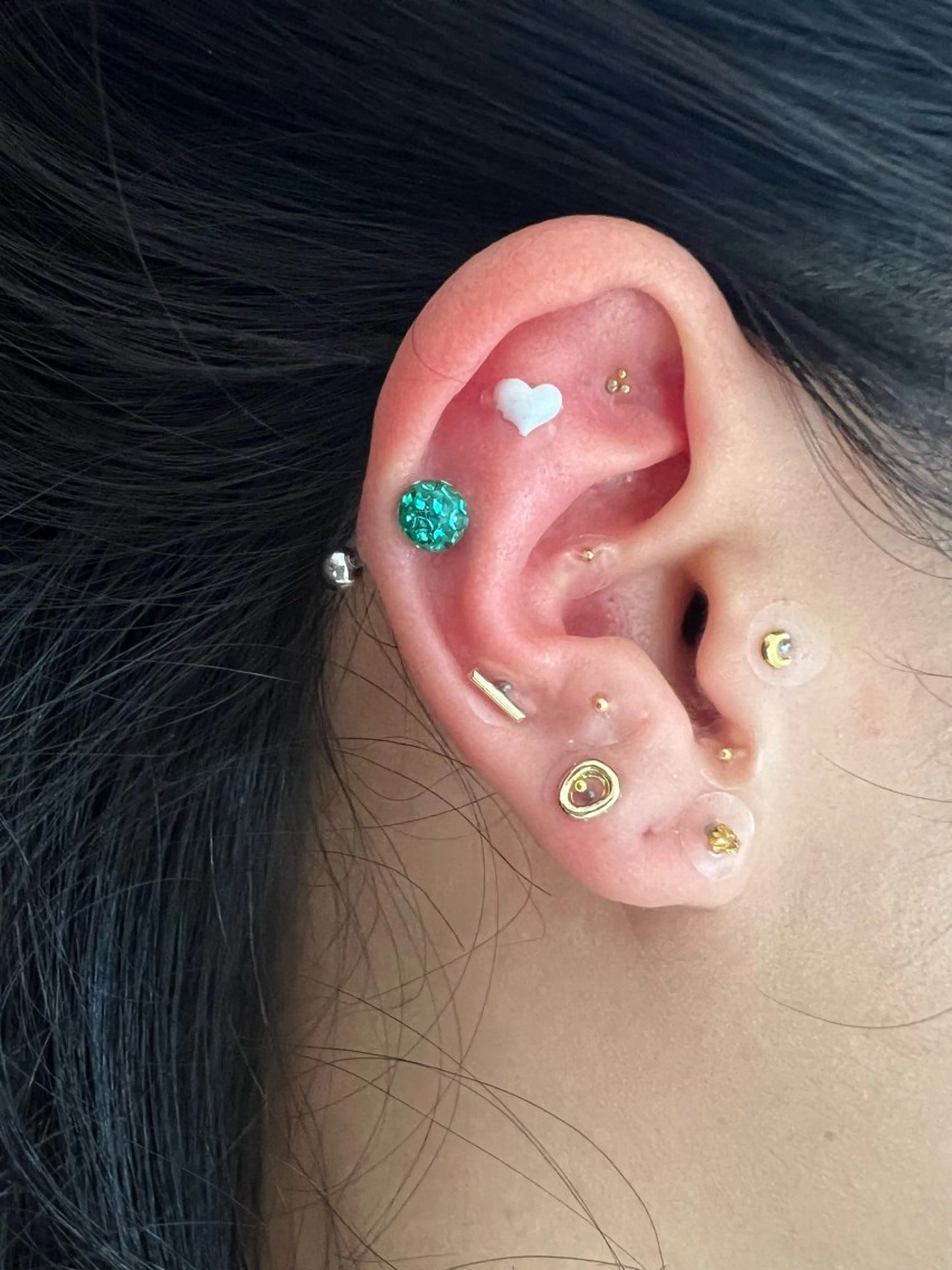 耳ツボジュエリー💎(パーツ無制限)の写真
