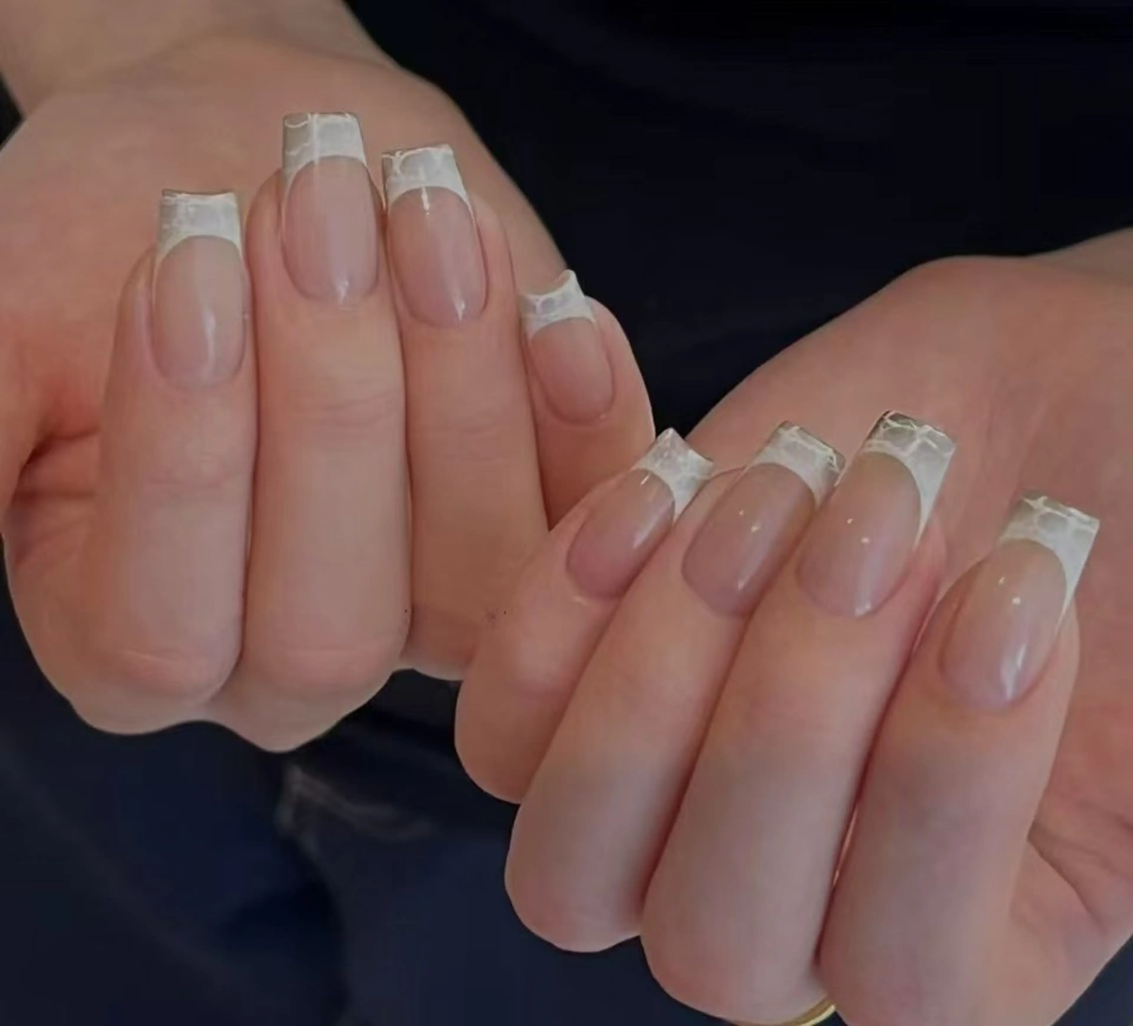 ネイル オーロラネイル フラワーネイル フットネイル フレンチネイル ジェルネイル ハンドネイル BabyYouMi nailのネイルデザイン