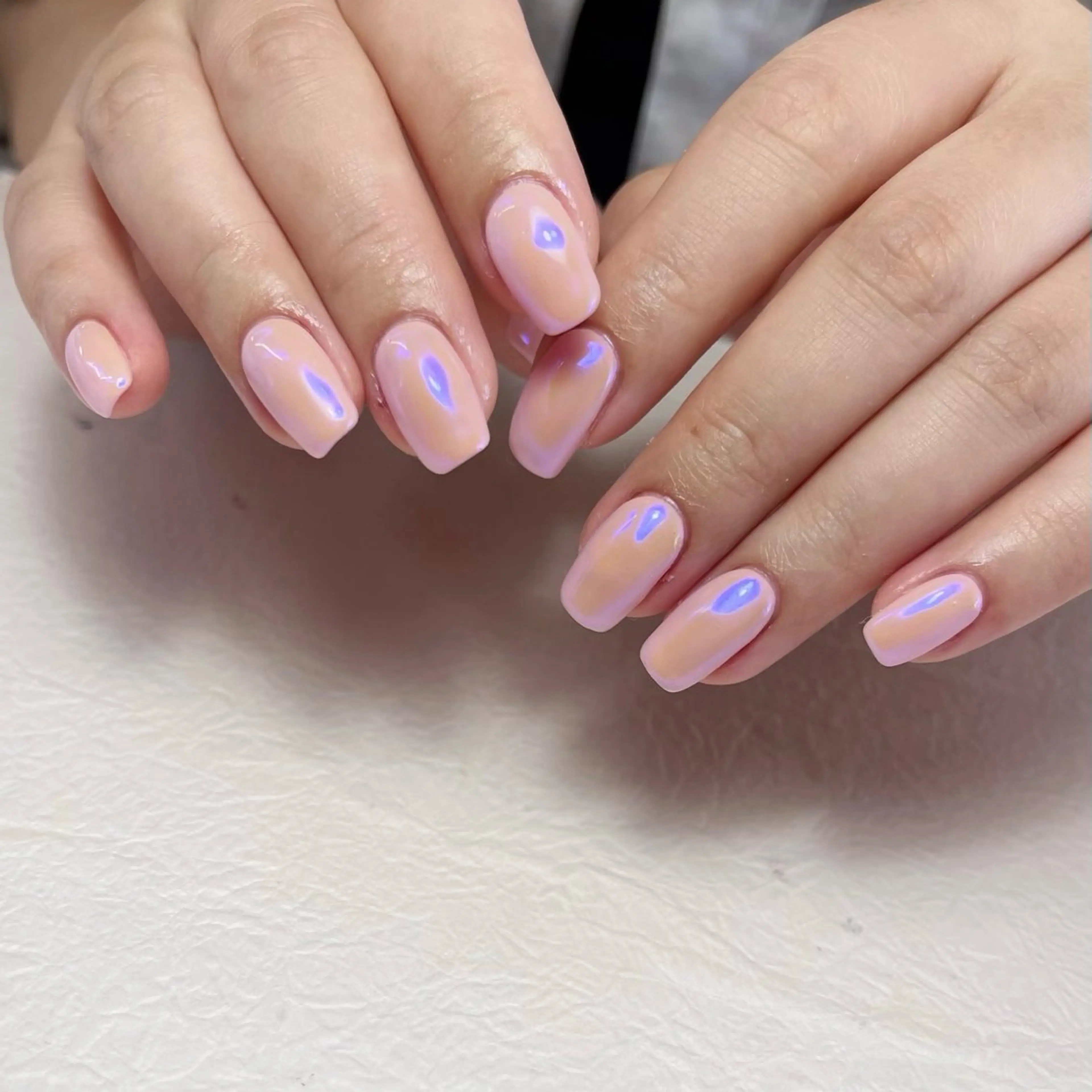 ネイル アートネイル オーロラネイル フットネイル ジェルネイル キラキラネイル ハンドネイル Y nail なんば堀江店のネイルデザイン