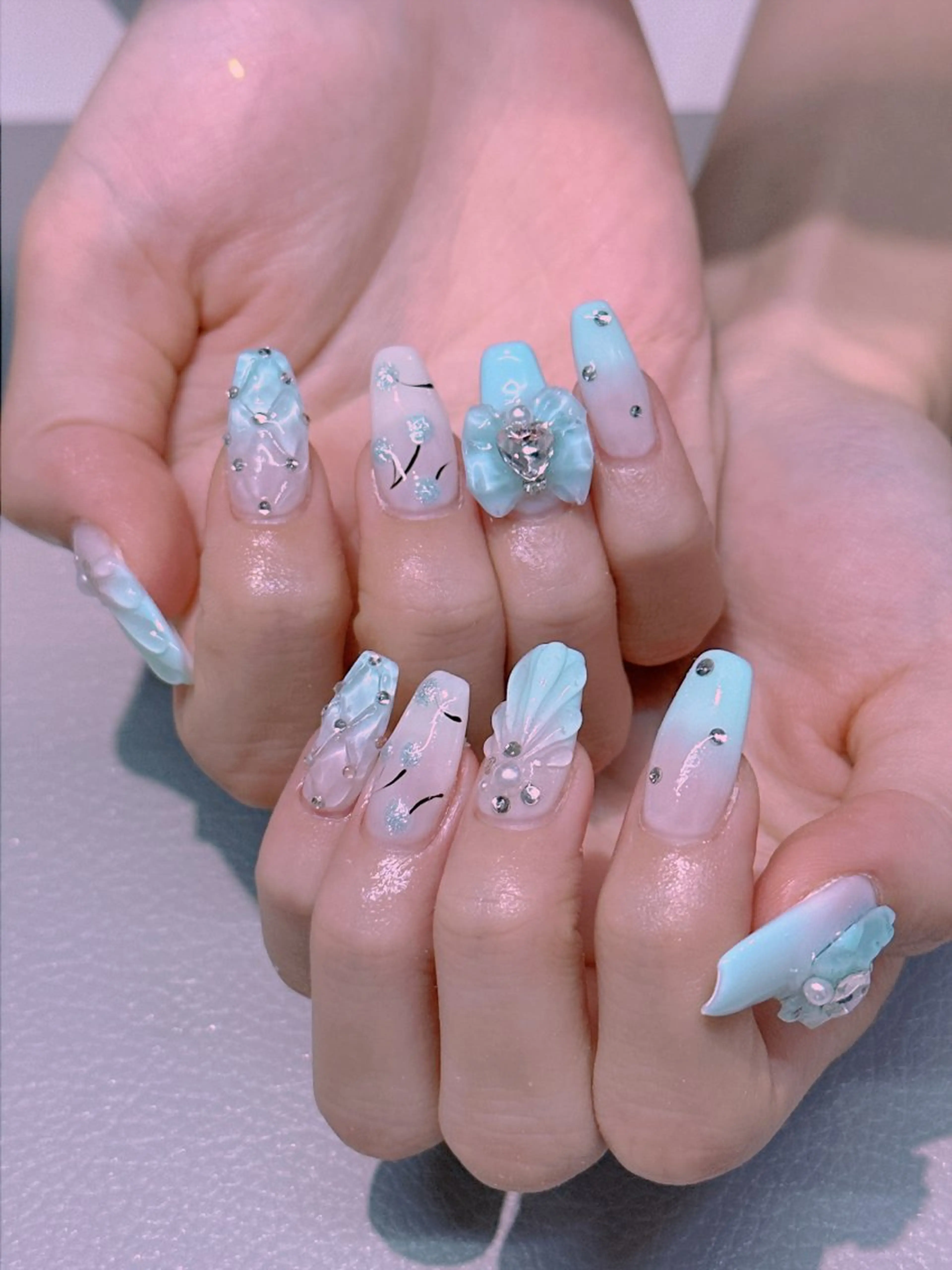 ネイル エムズ エムズのマツエク・マツパデザイン