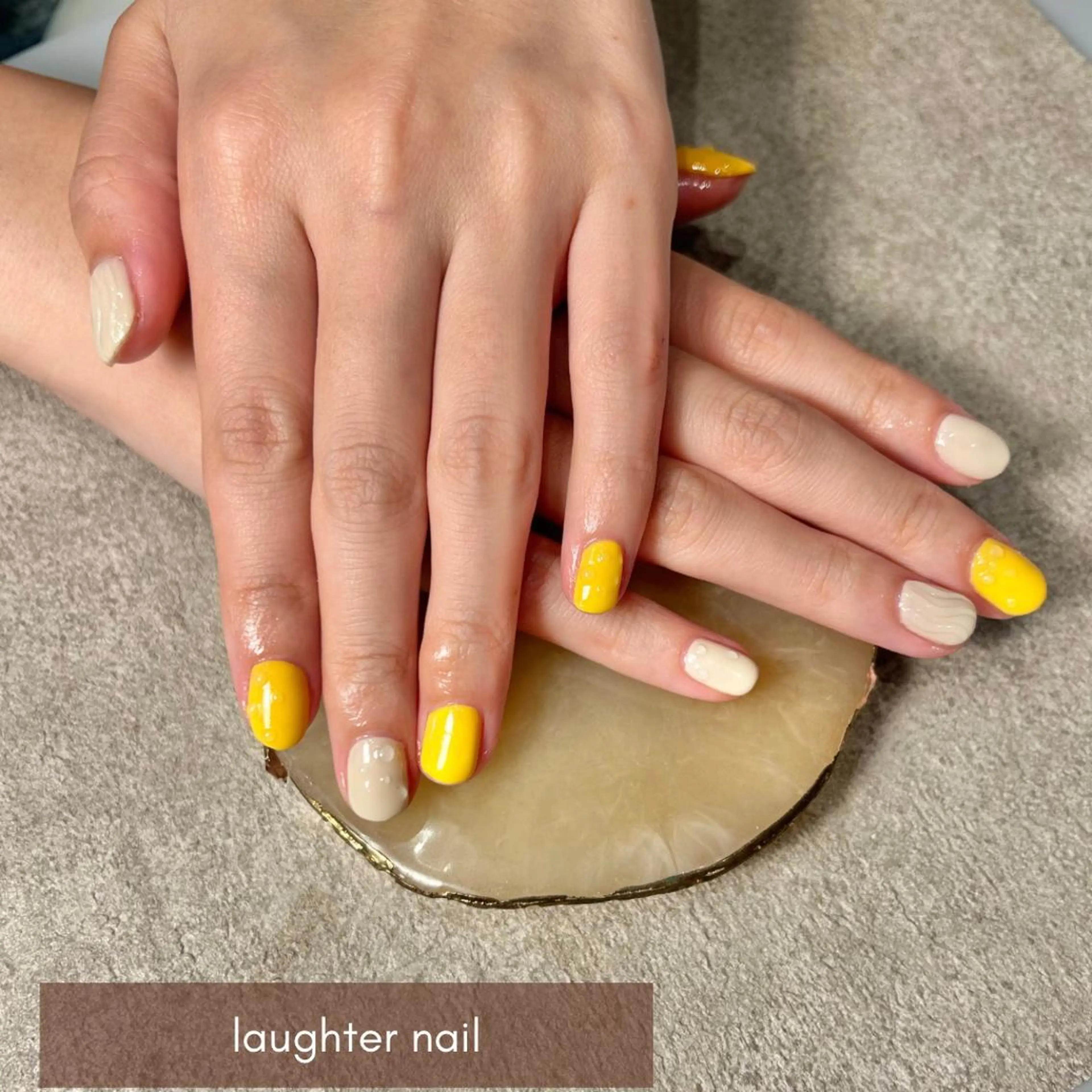 ネイル アートネイル ニュアンスネイル オフィスネイル 夏ネイル ハンドネイル laughter nailのネイルデザイン