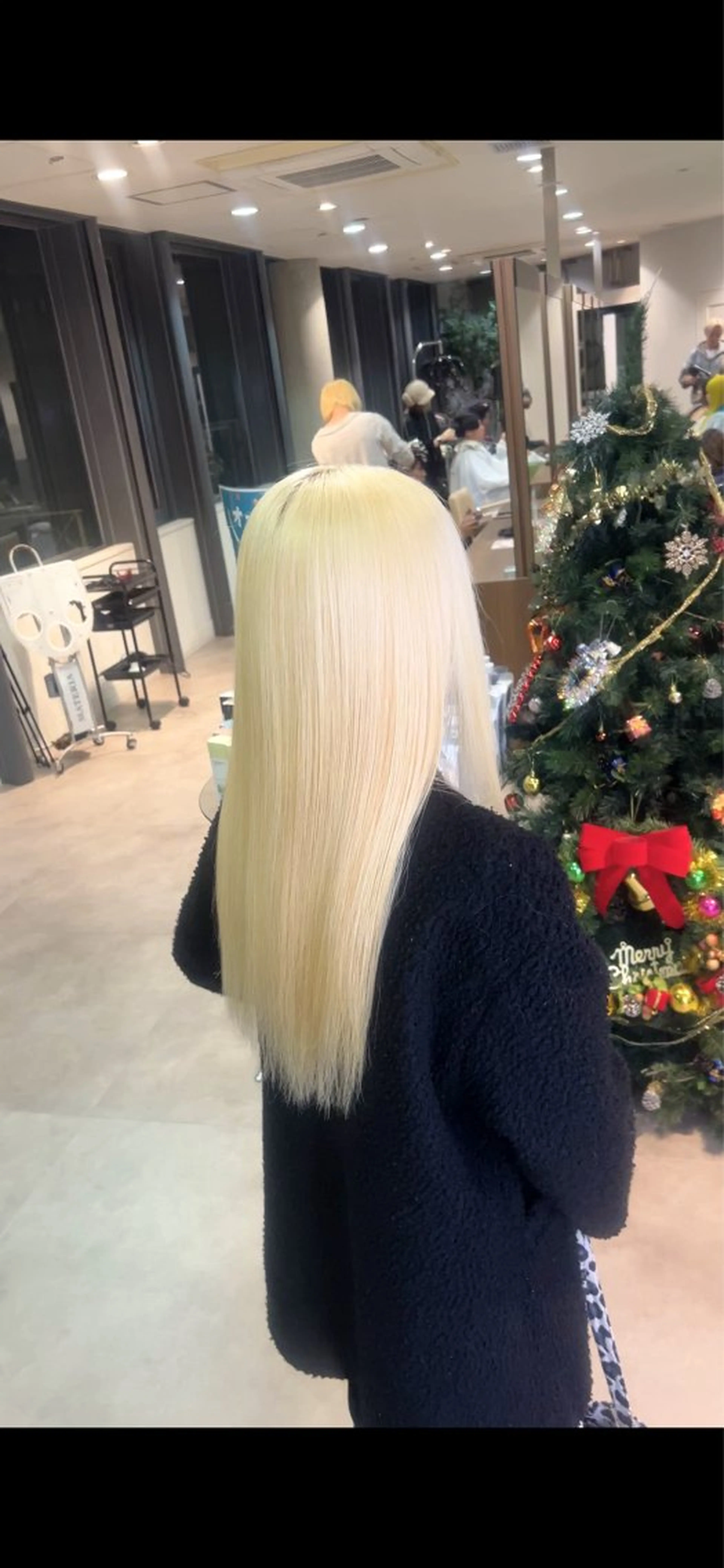 ロング カラー ヘアサロンアウラ所属・旭岡龍明/ハイトーン /ケアブリーチのヘアスタイル