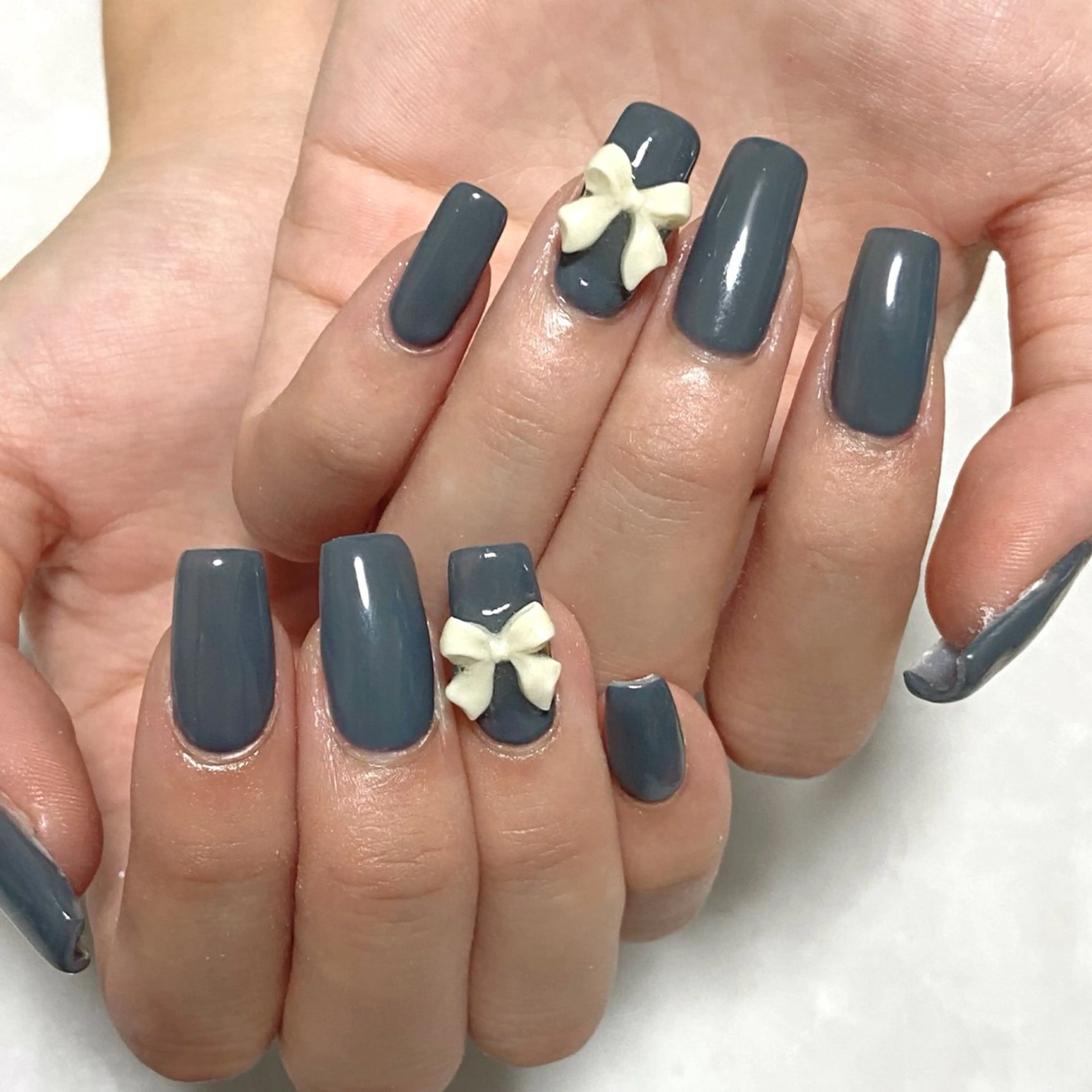 ネイル リボン ハンドネイル nail salon MARuのネイルデザイン