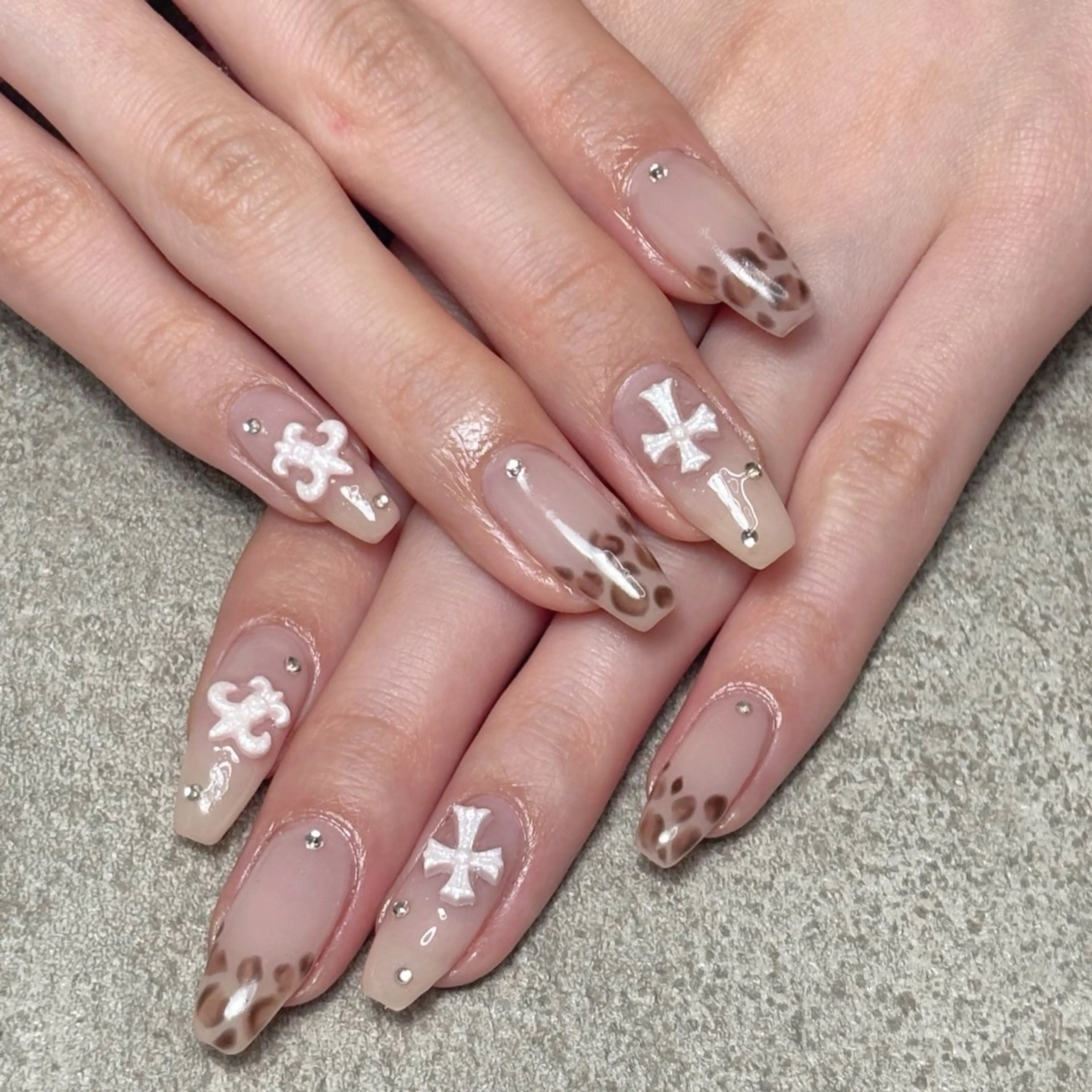 ネイル クリアネイル ハンドネイル nailroom DIASOMNIAのネイルデザイン