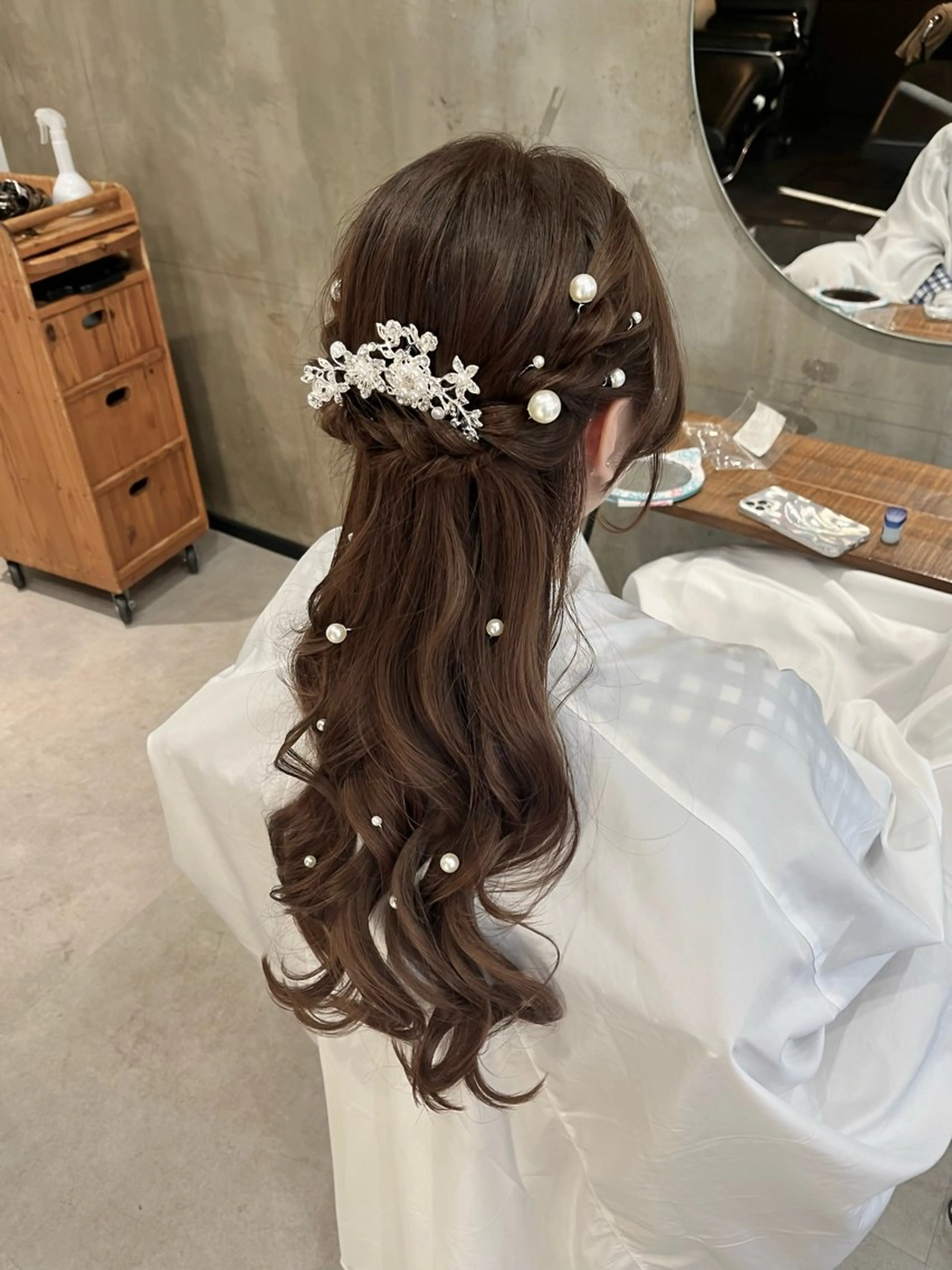 ロング ヘアアレンジ ハーフアップ Noele hair atelier(ノエルヘアアトリエ)所属・北上ゆい/個性派/ ナチュラルアレンジのヘアスタイル