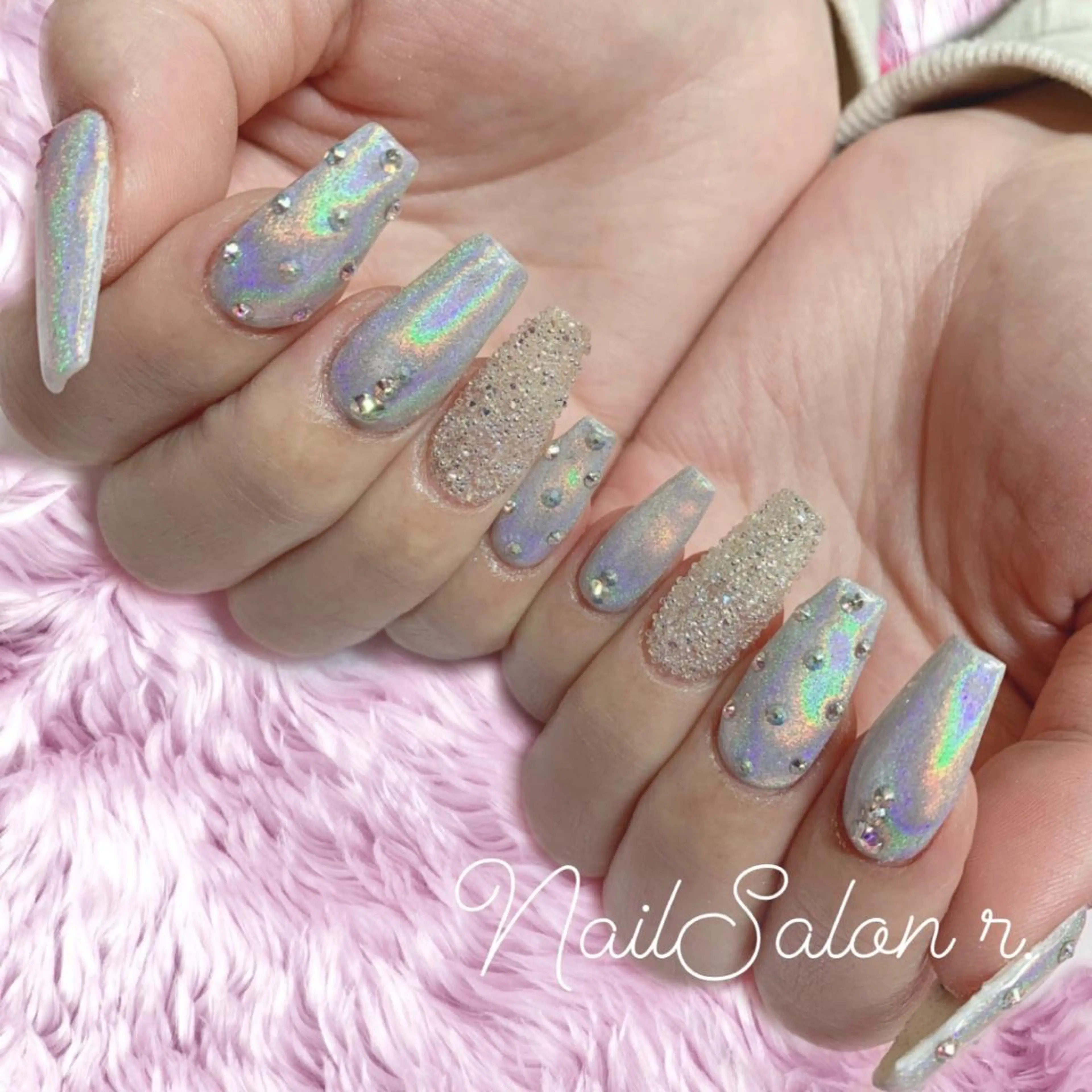 ネイル ハンドネイル Nailsalon r.のネイルデザイン