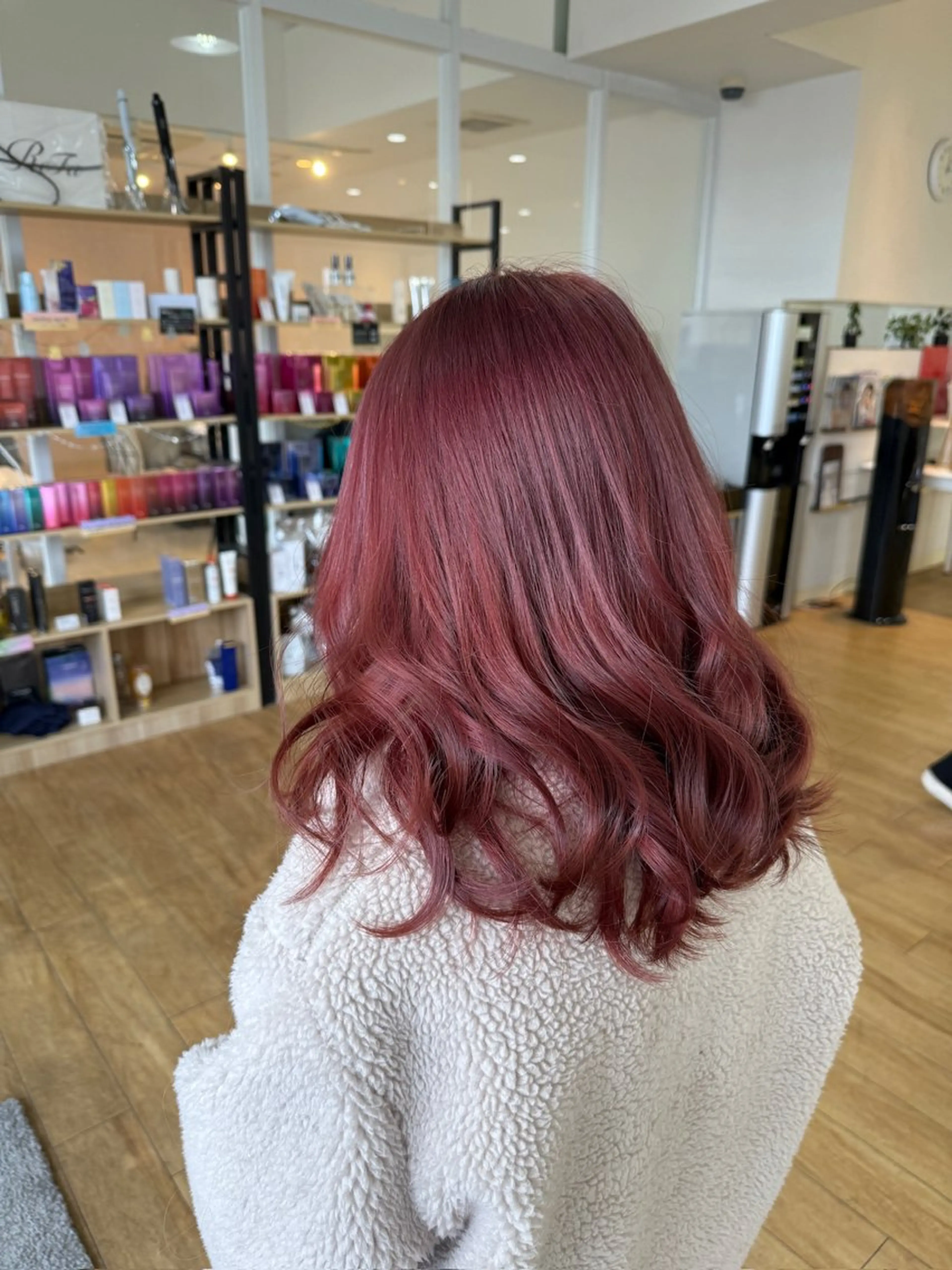 ミディアム カラー ベージュカラー ピンクカラー ピンクベージュ カット ヘアカラー トリートメント 鹿児島 聖来のヘアスタイル