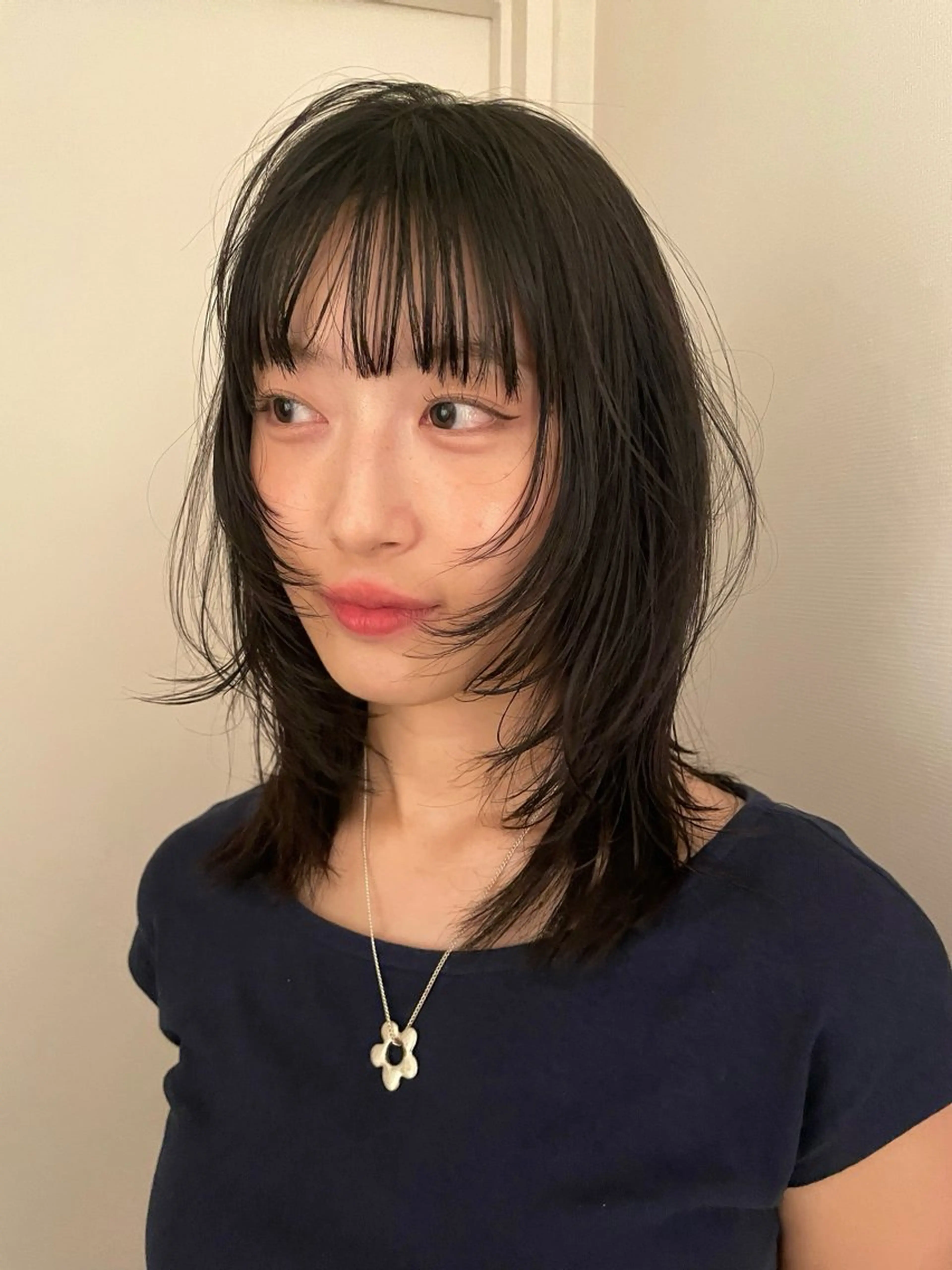 ミディアム 和田 英梨香のヘアスタイル