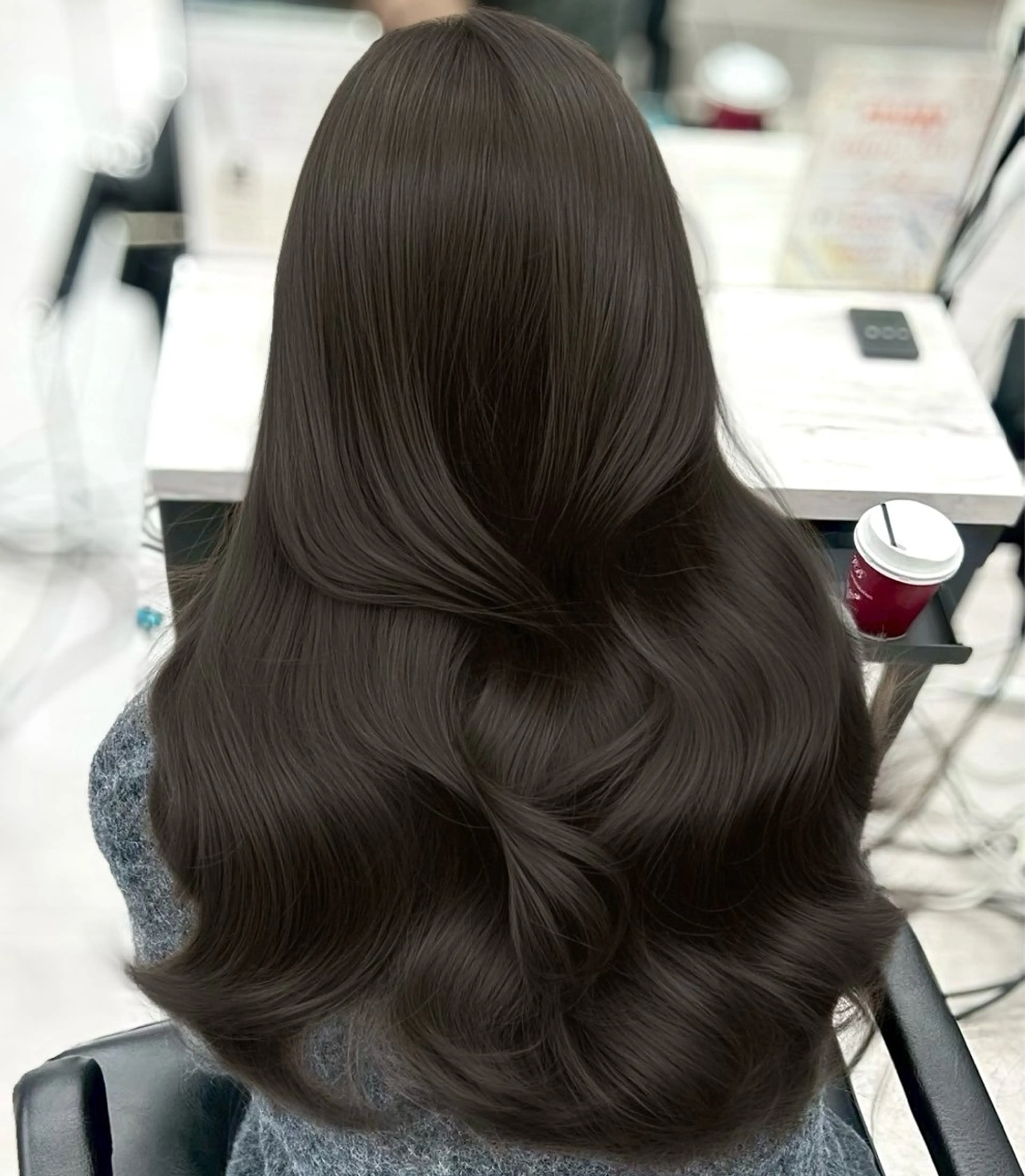 ロング カラー アッシュ アッシュグレー アッシュグレージュ ベージュカラー 透明感カラー カット ヘアカラー トリートメント 韓国ヘア🇰🇷× 髪質改善🫧テルのヘアスタイル