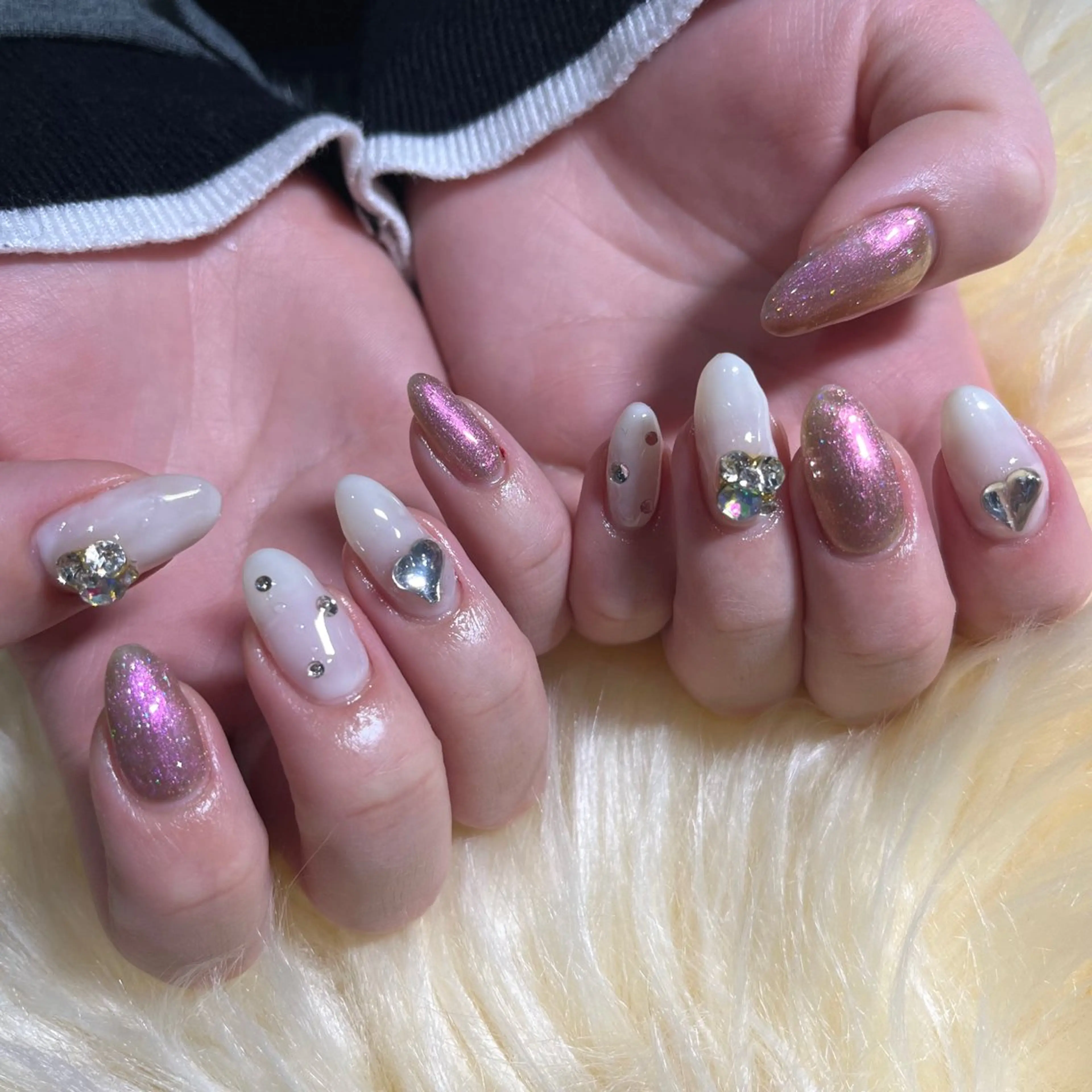 ネイル ハンドネイル Betty ✶のマツエク・マツパデザイン