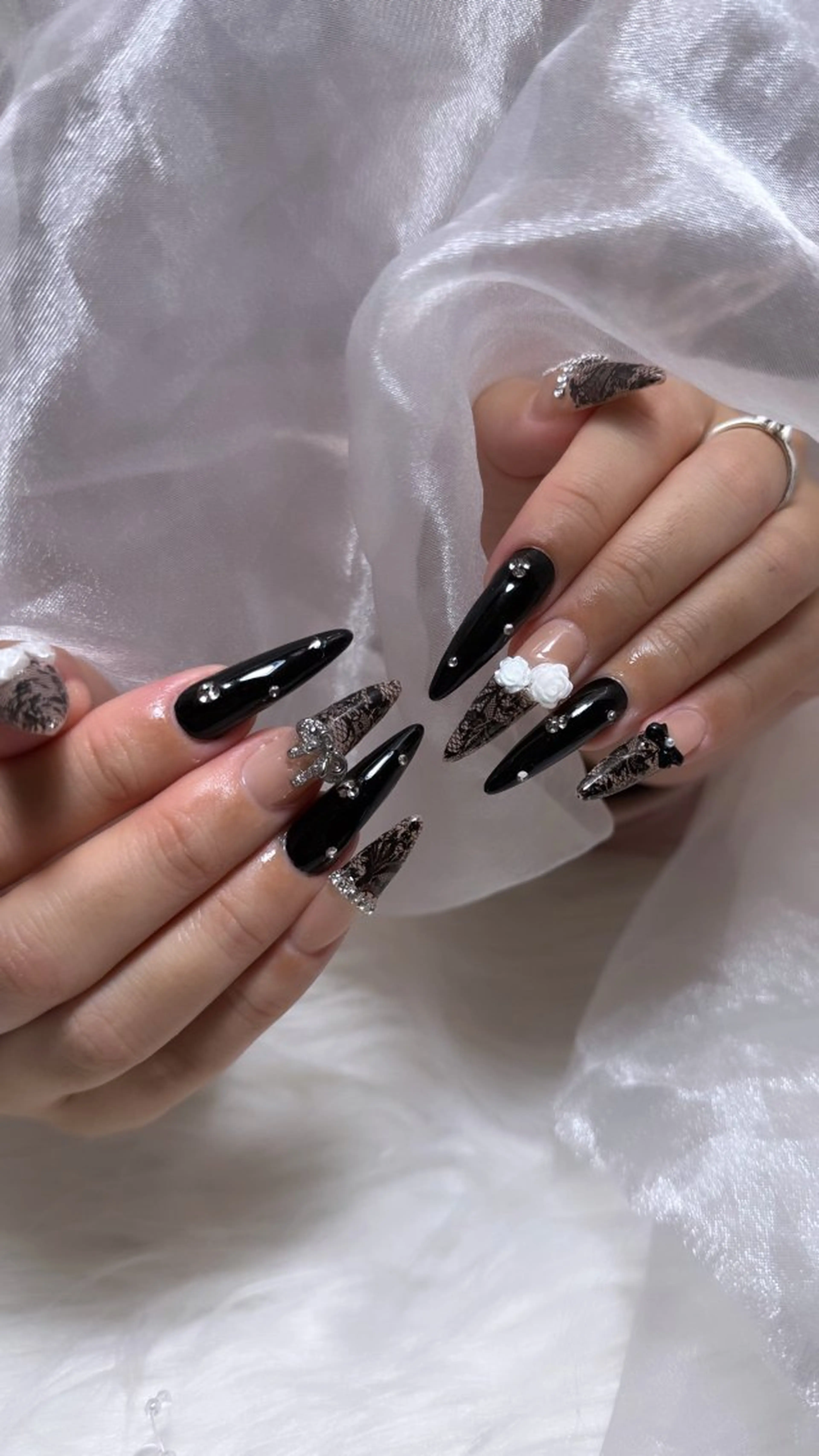 ネイル 持ち込み peTiT ✨️ yuzuki💞🫧のネイルデザイン