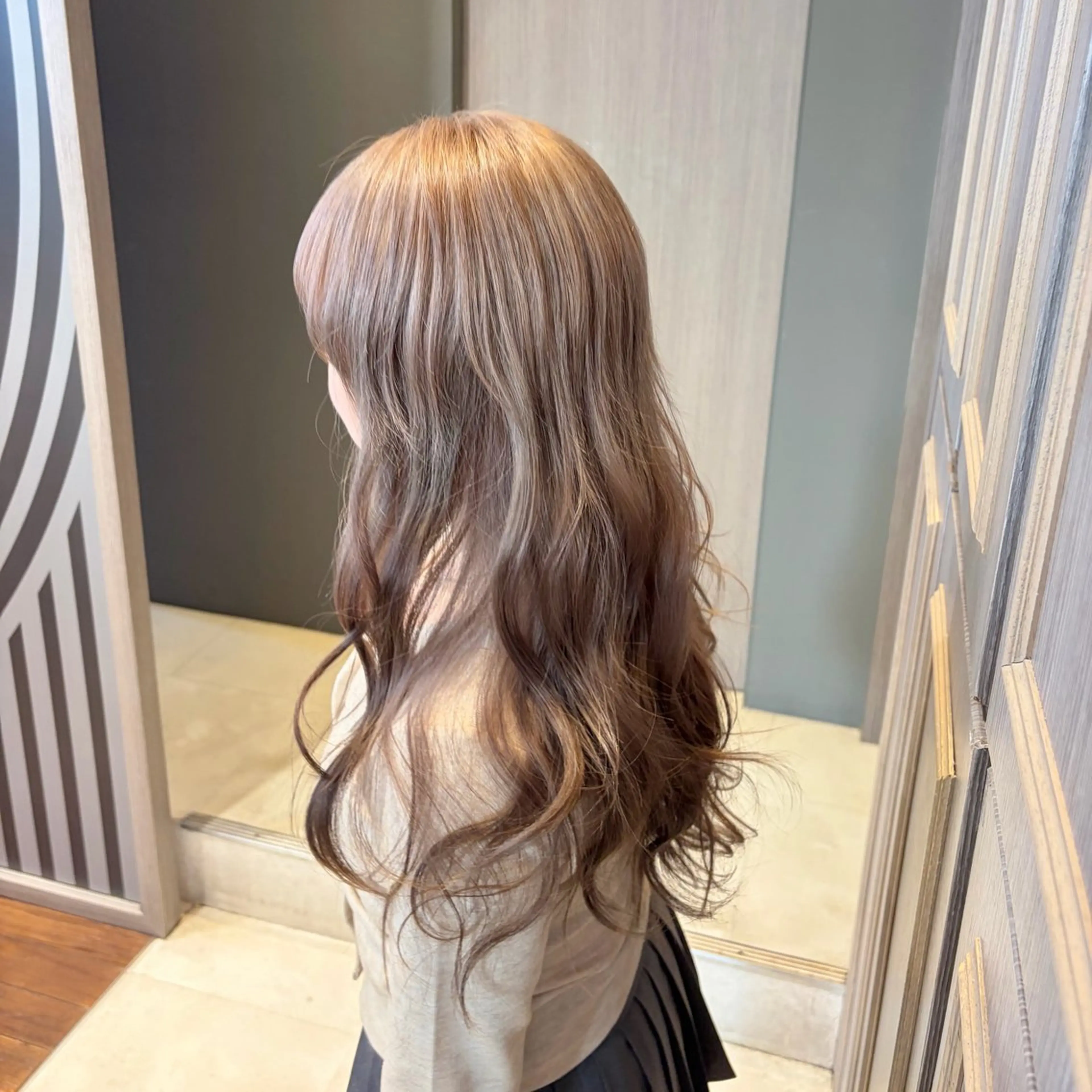 ロング カラー 🌷小林 潮音🌷のヘアスタイル
