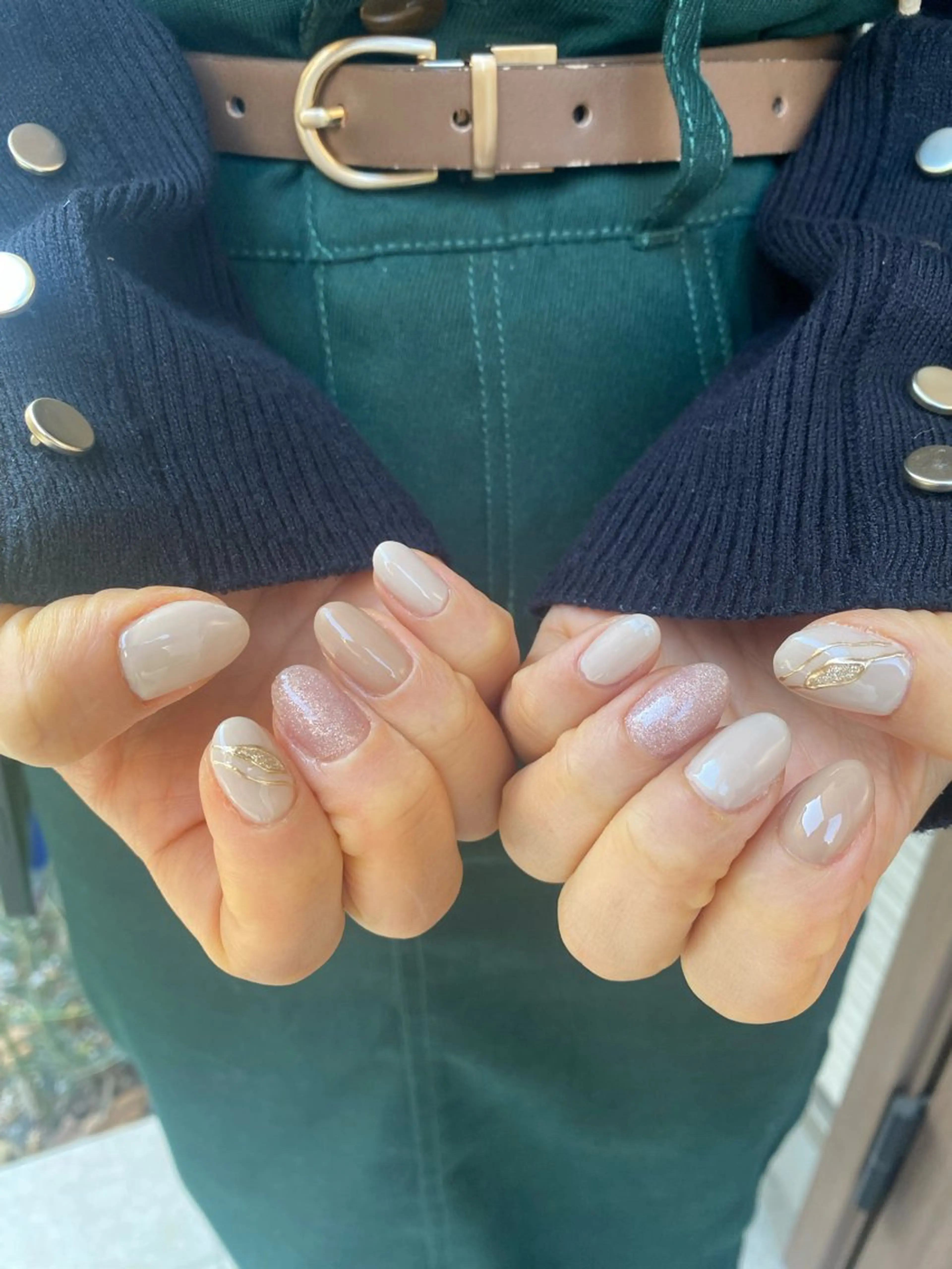 ネイル ハンドネイル foz.luce所属・新宿 HIKARIのネイルデザイン