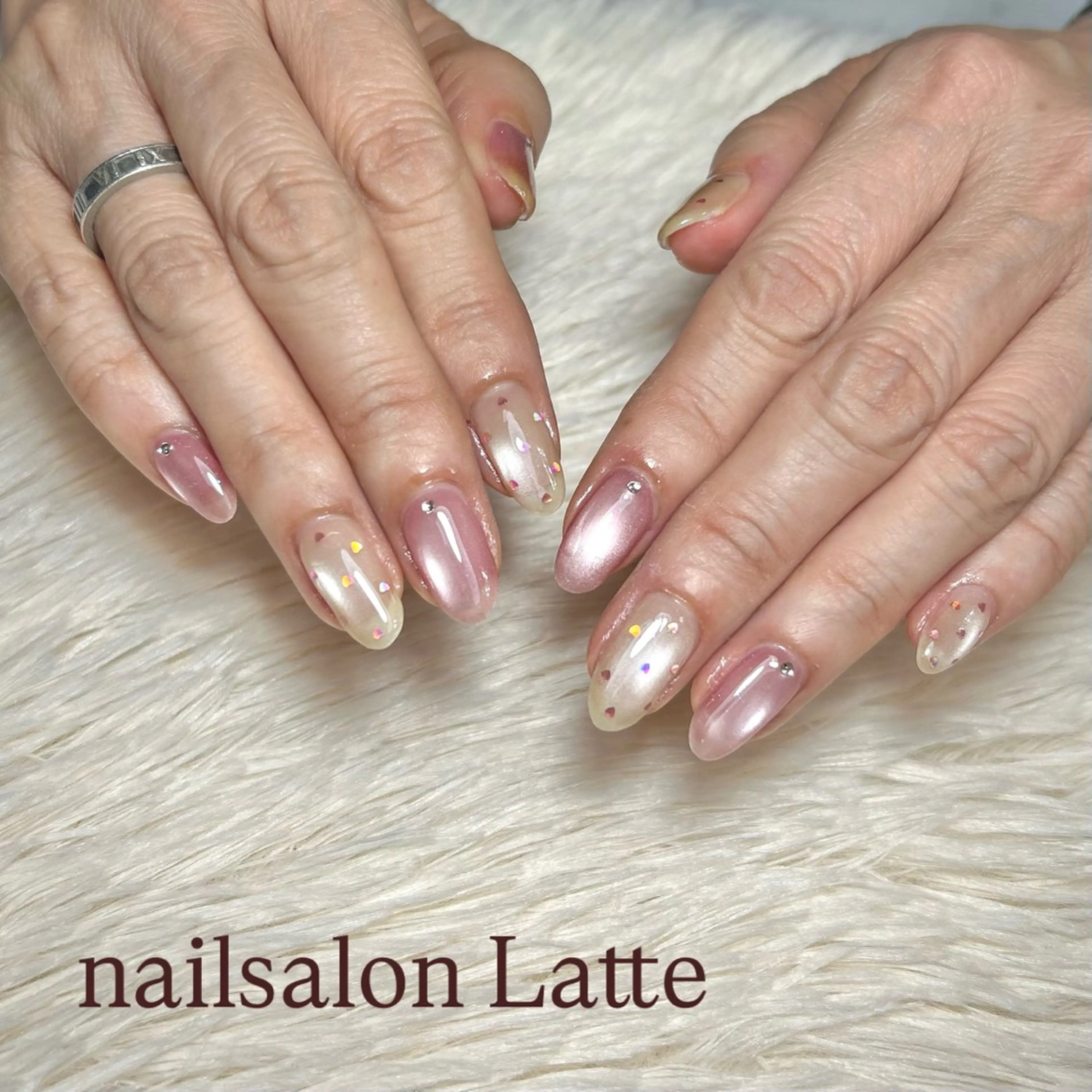 ネイル Nailsalon Latteのネイルデザイン
