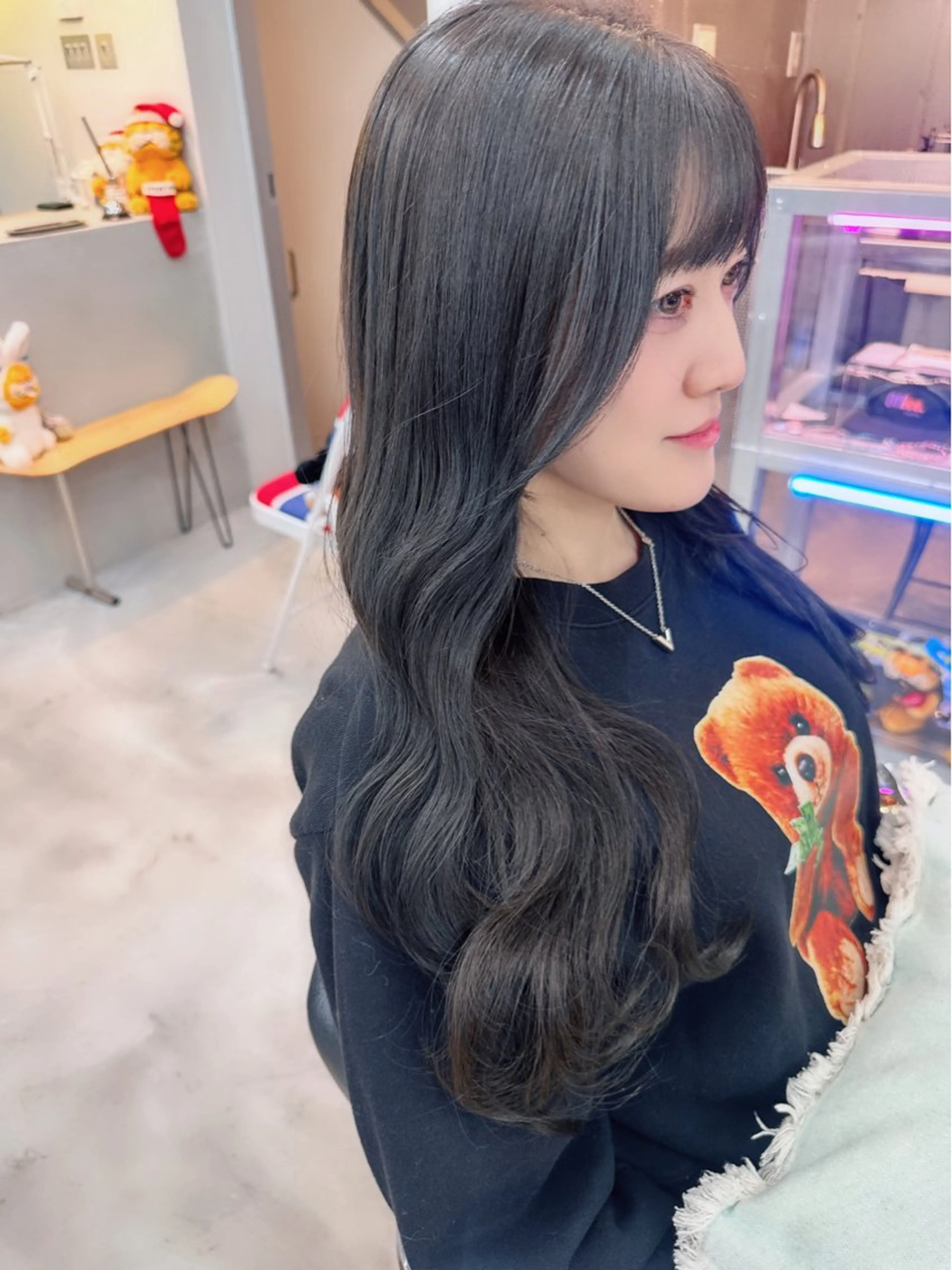 ロング カラー カット ヘアカラー トリートメント 岡野 静華のヘアスタイル