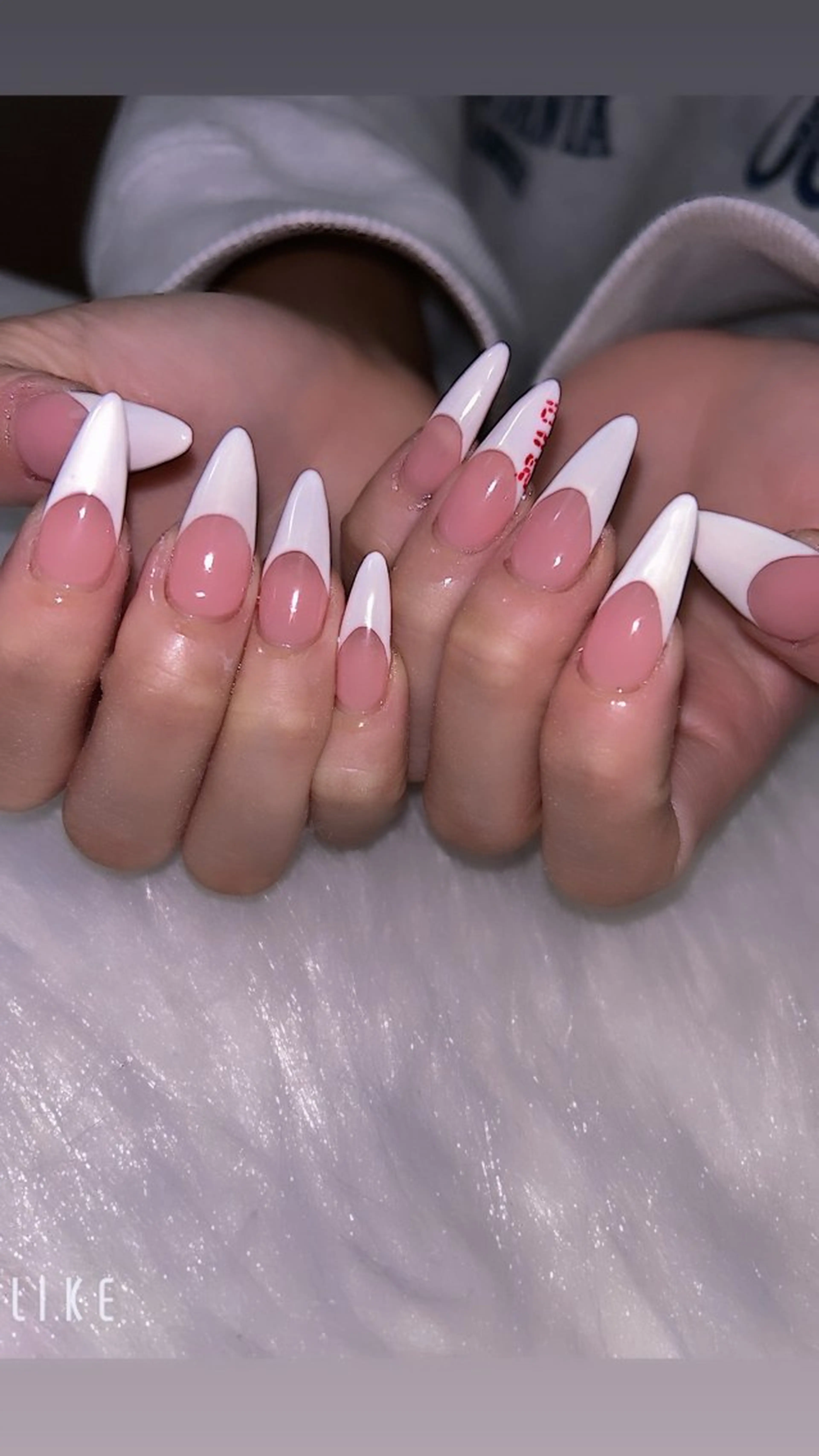 ネイル 高草木 桃香のネイルデザイン