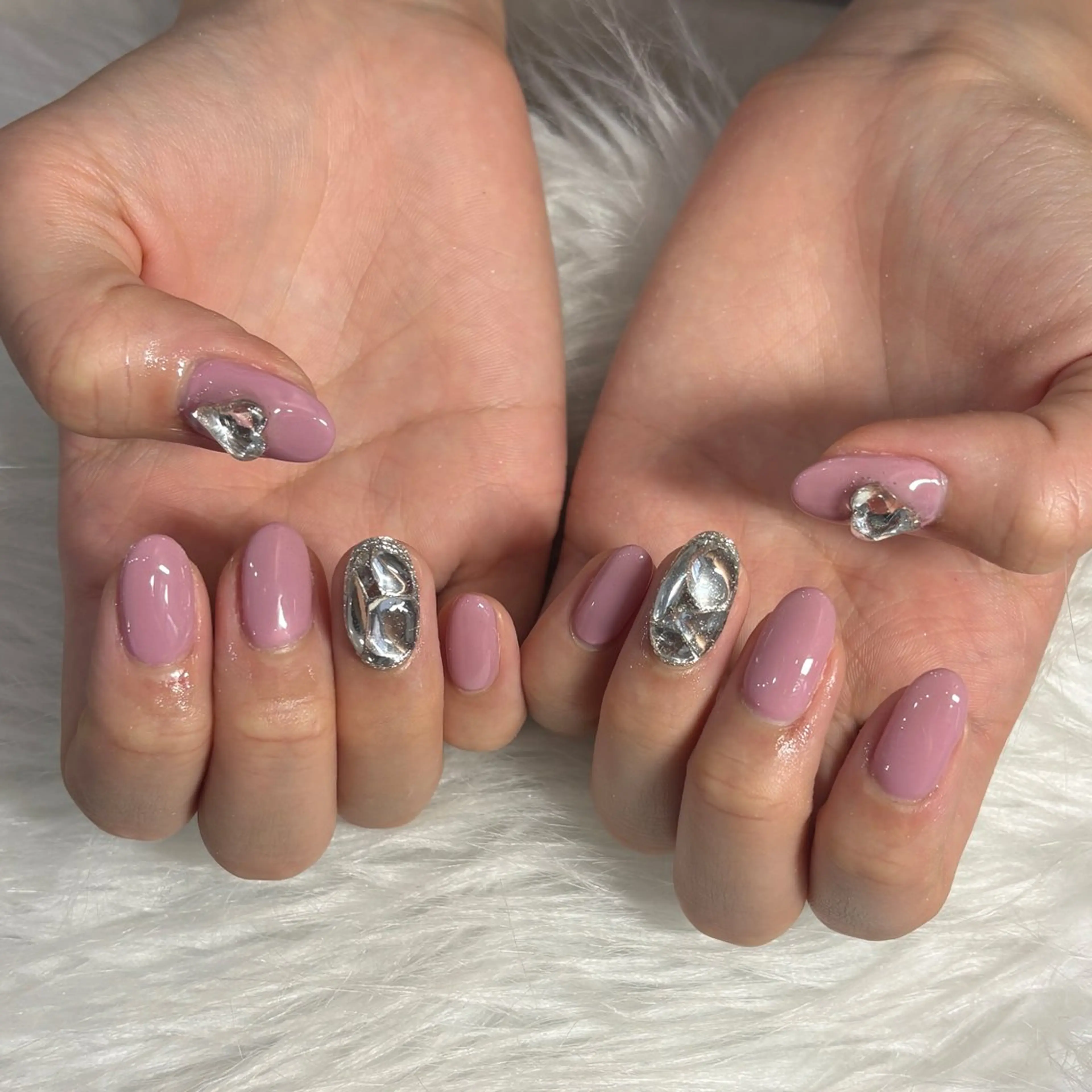 ネイル ハンドネイル LAVISH manaのネイルデザイン