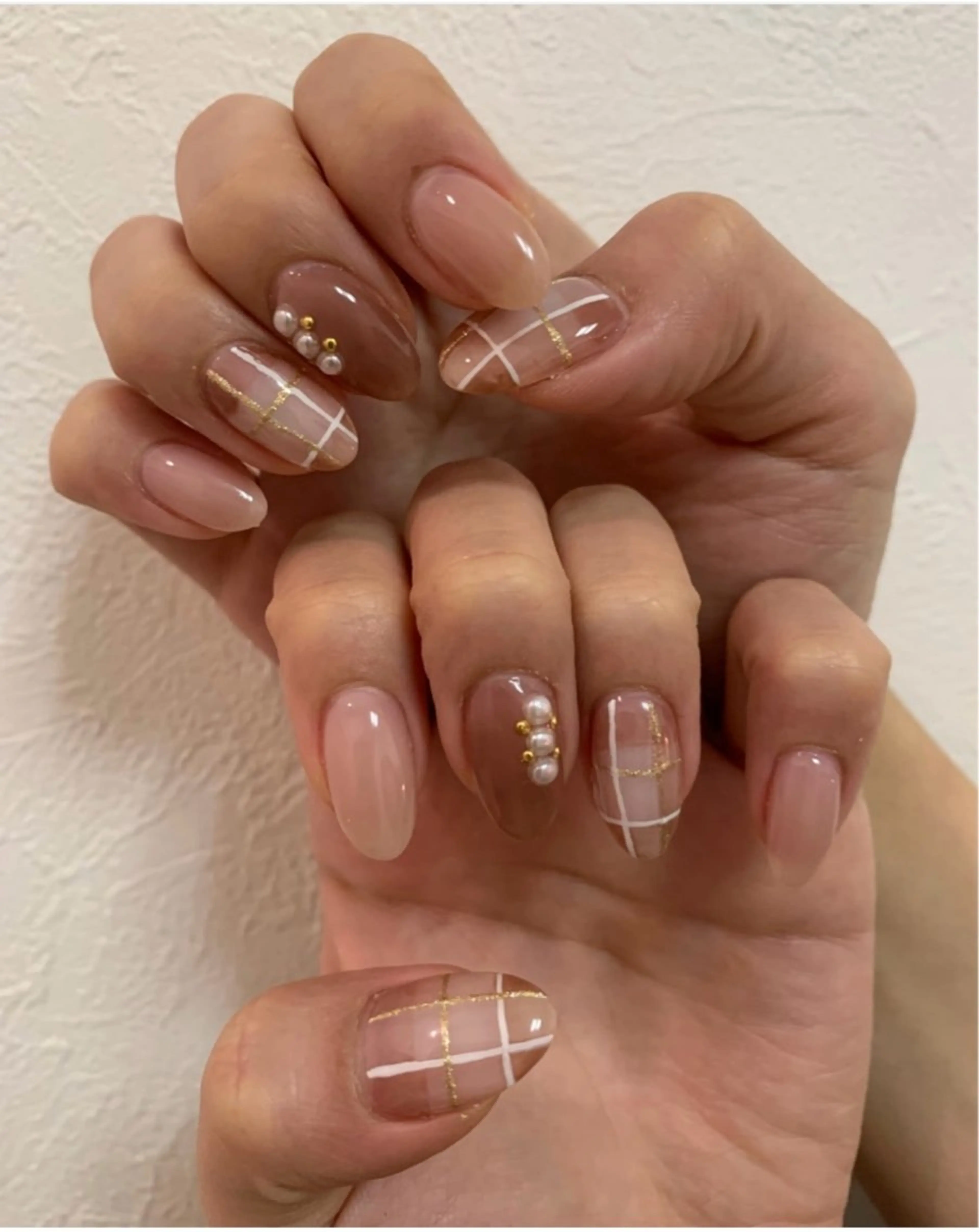 オフなし5000円でお好きなアートが出来る定額メニュー(ケア込み)リペア、持ち込みパーツ無料。長さだし1本500円。の写真