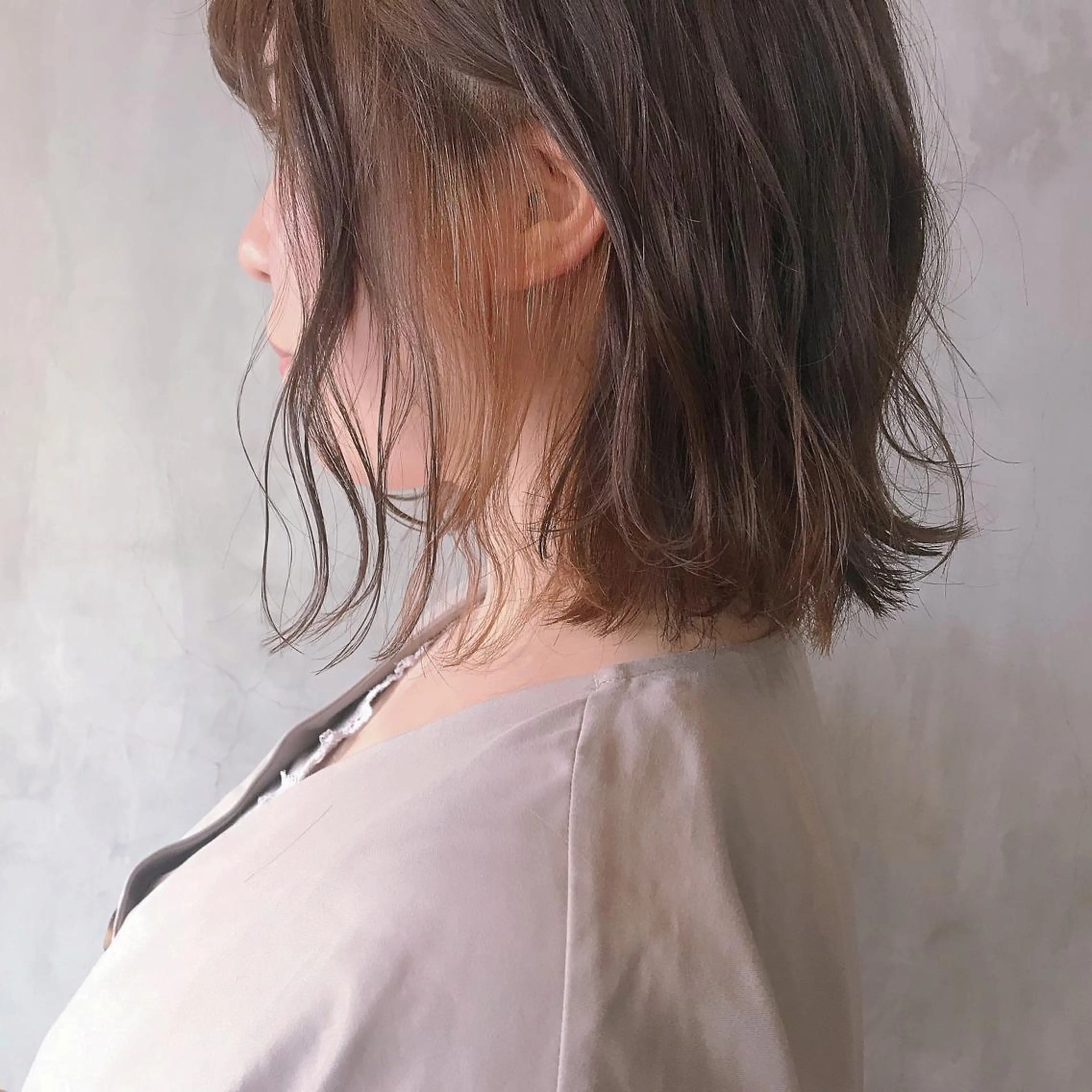 ショート カラー ヘアアレンジ ベージュカラー インナーカラー stylist/蛯谷 珠里のヘアスタイル