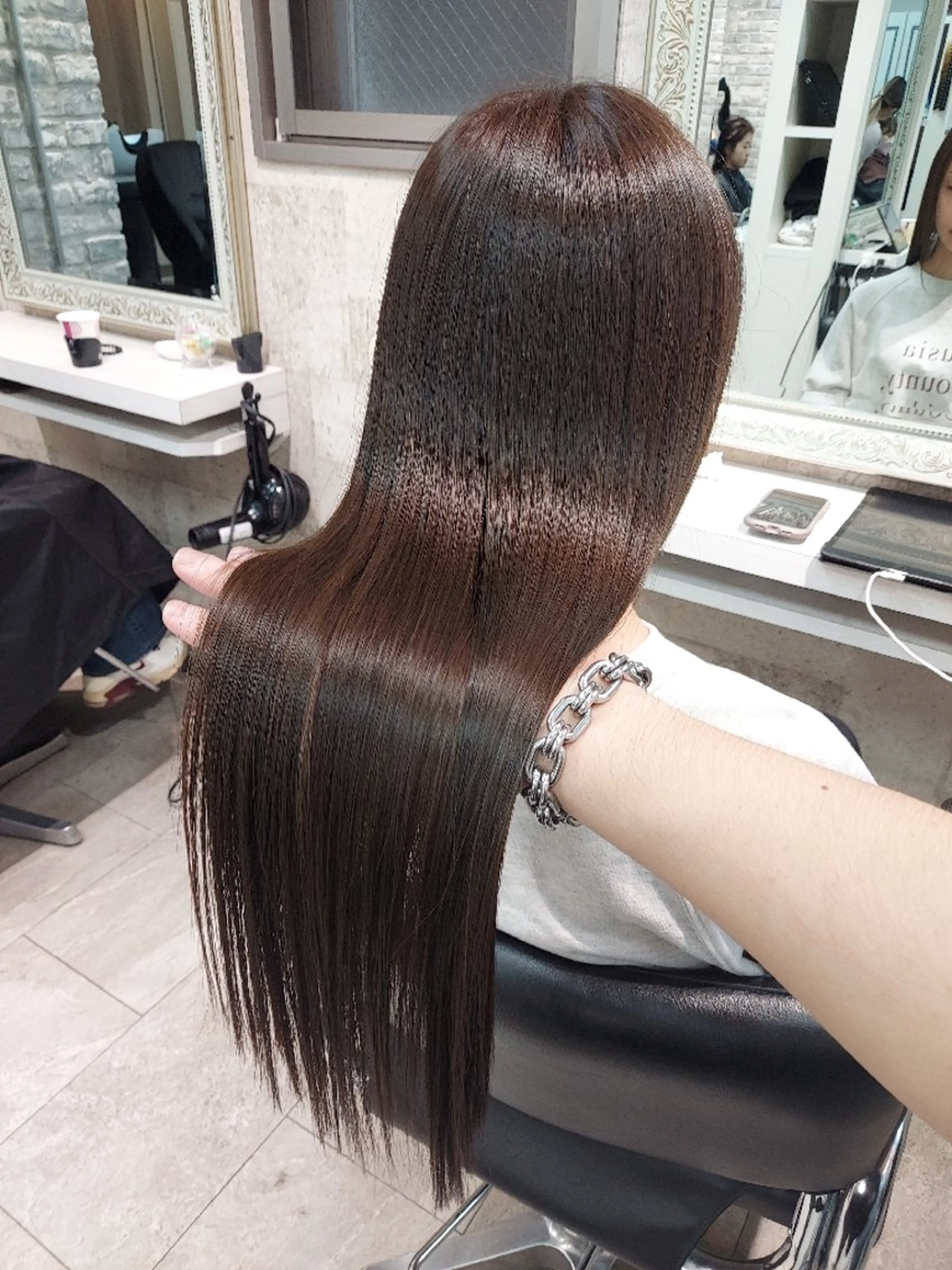 ロング カラー 髪質改善 カット ヘアカラー トリートメント ヘアセット grow上野御徒町【グロウ】所属・ブリーチ・ハイトーン 特化🎉内山のヘアスタイル