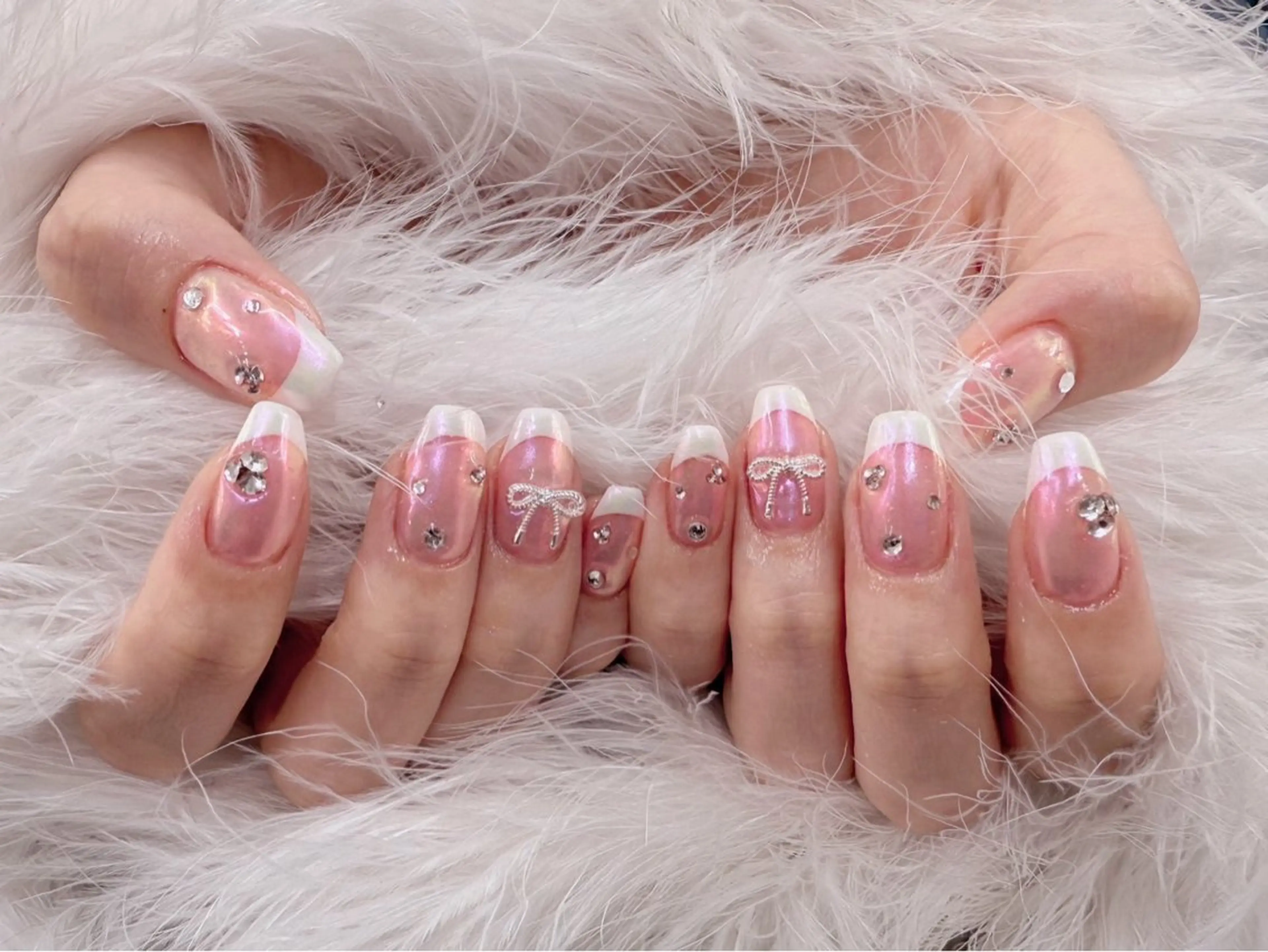 ネイル アートネイル フラッシュネイル フラワーネイル ジェルネイル ガーリー ハンドネイル Puti nailのネイルデザイン