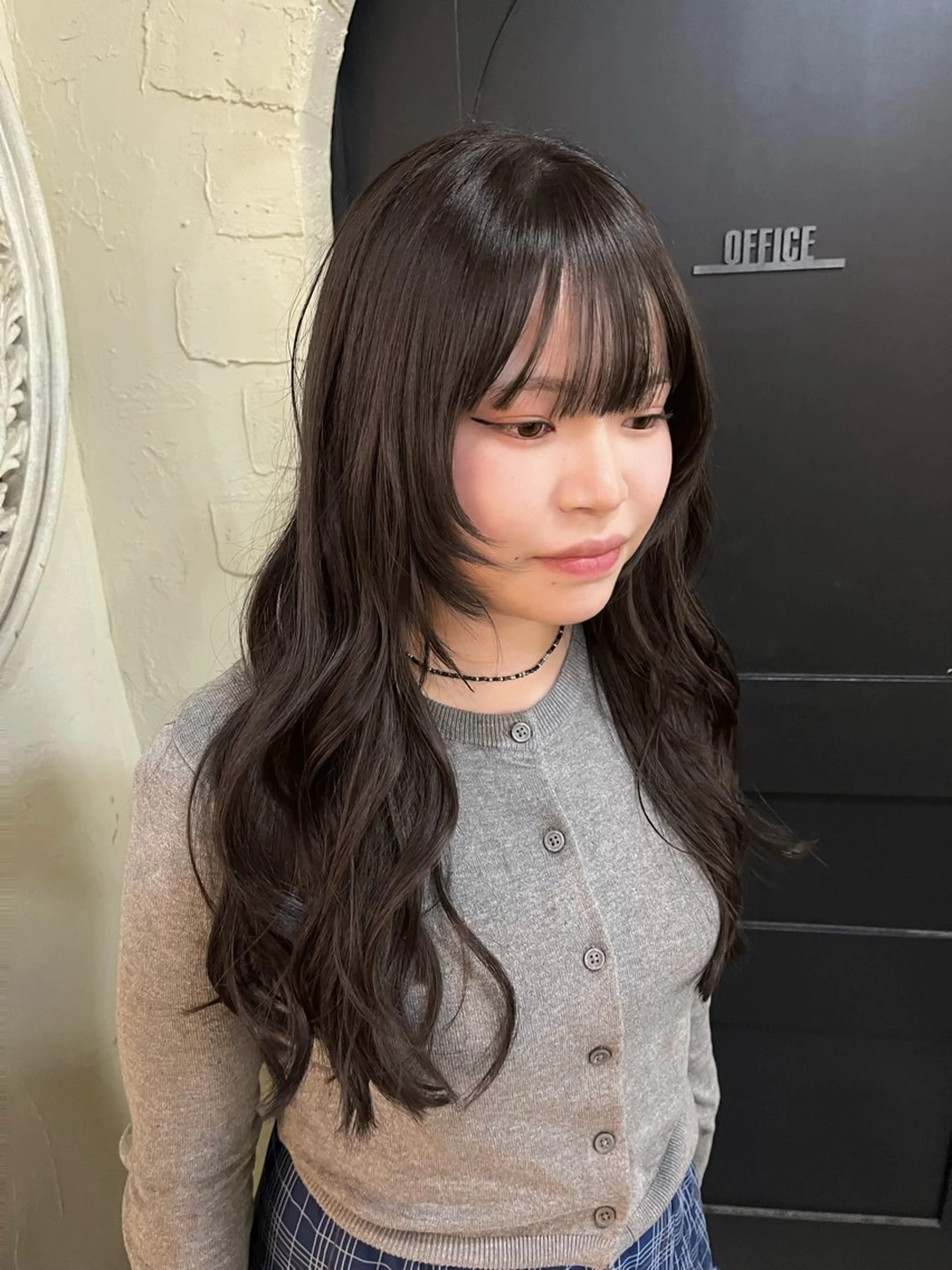 ロング アッシュ アッシュブラウン レイヤーカット 小顔カット カット ヘアカラー トリートメント mikaze ˚✧₊☆*:.。渋谷のヘアスタイル