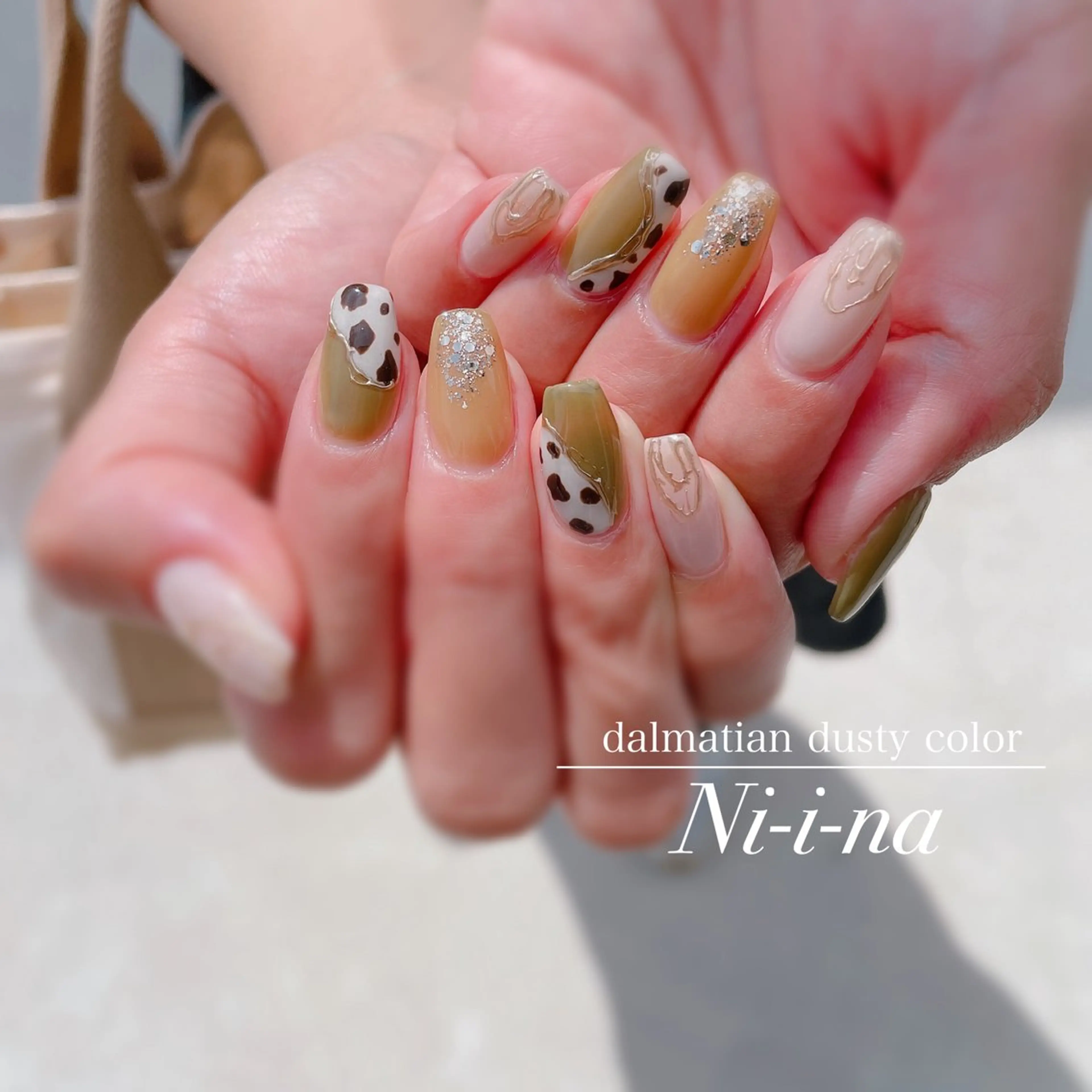 ネイル ハンドネイル nail salon Ni-i-naのネイルデザイン