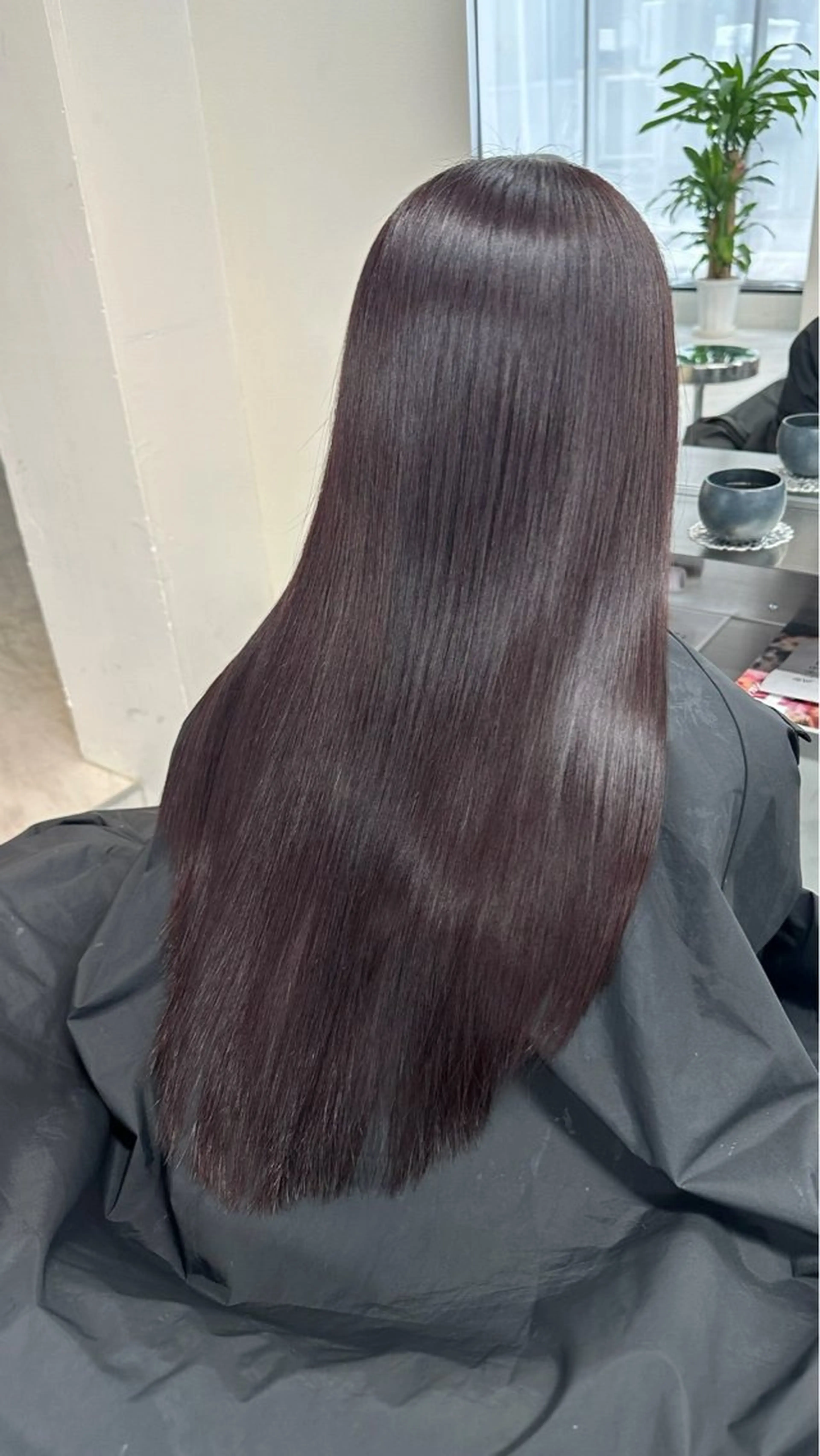 カラー BEL THE CHIC所属・Mirai_ BELのヘアスタイル