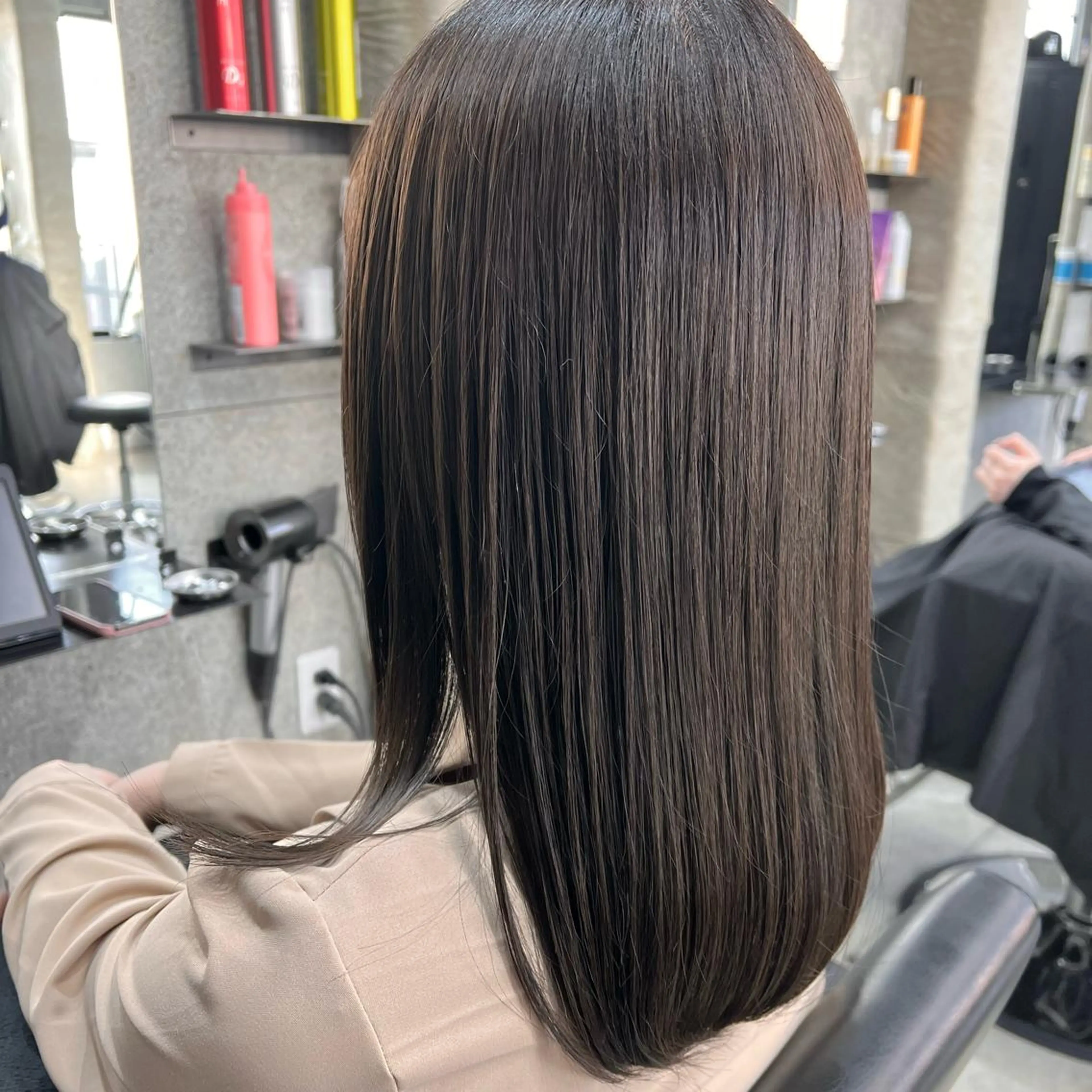 セミロング カット ヘアカラー トリートメント ♡HARUKA/縮毛 /髪質改善/BOBのヘアスタイル