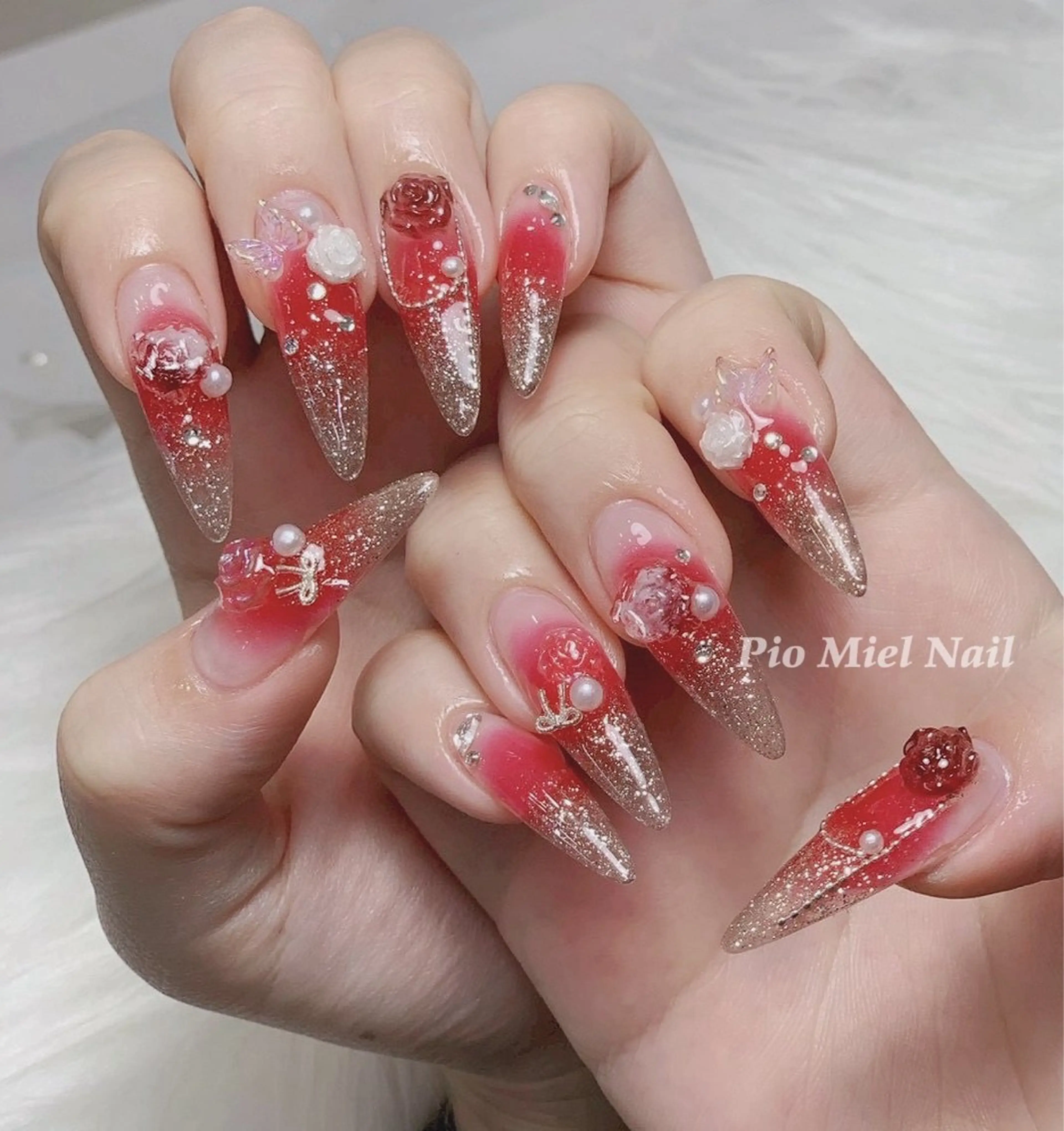 ネイル ハンドネイル HANA 長さだしのネイルデザイン