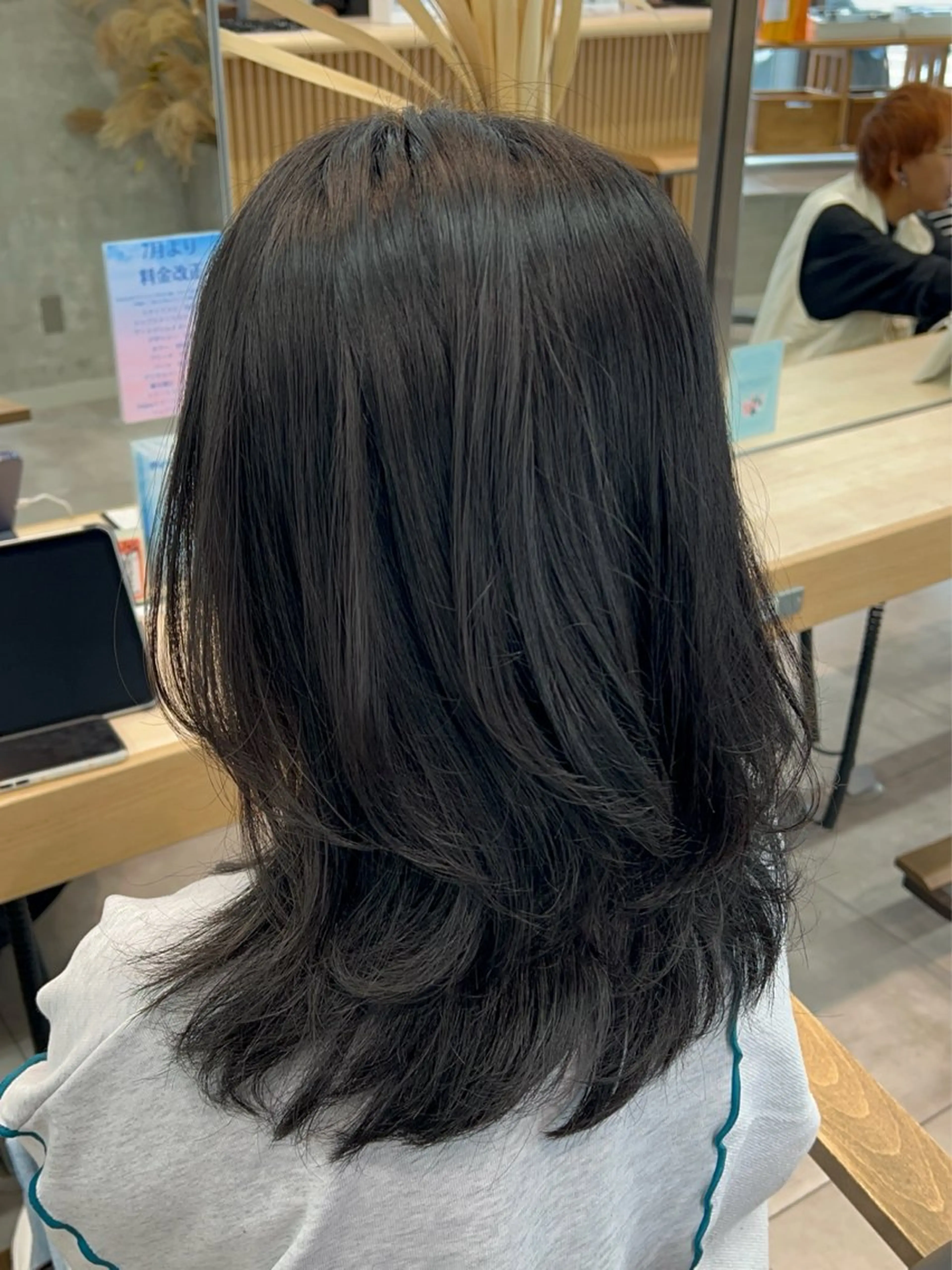 ミディアム カット 🌞レイヤー×カラー 前川那津美🌞のヘアスタイル