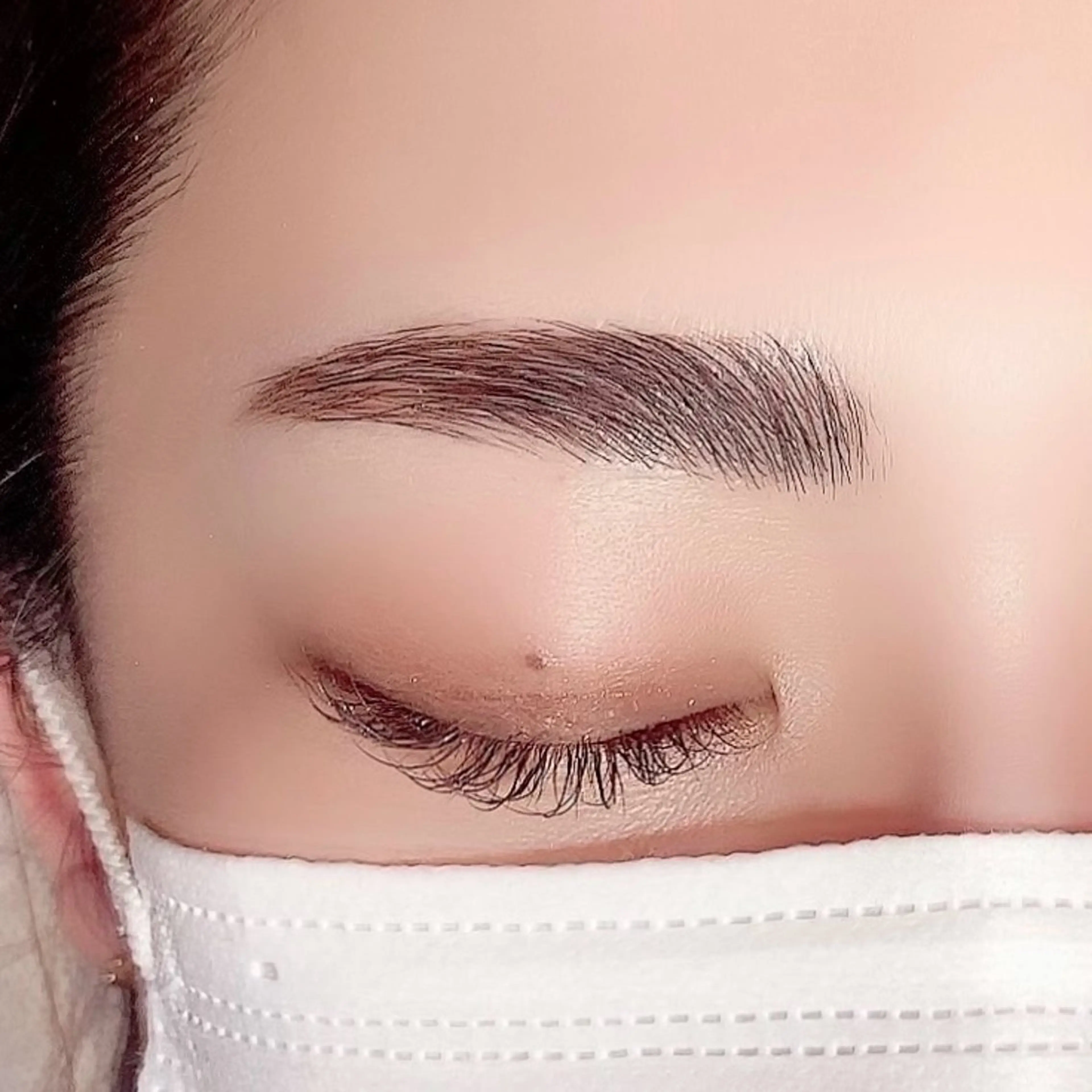 アイブロウ Natsuki‎🤍 透明感×艶カラー🫧のヘアスタイル