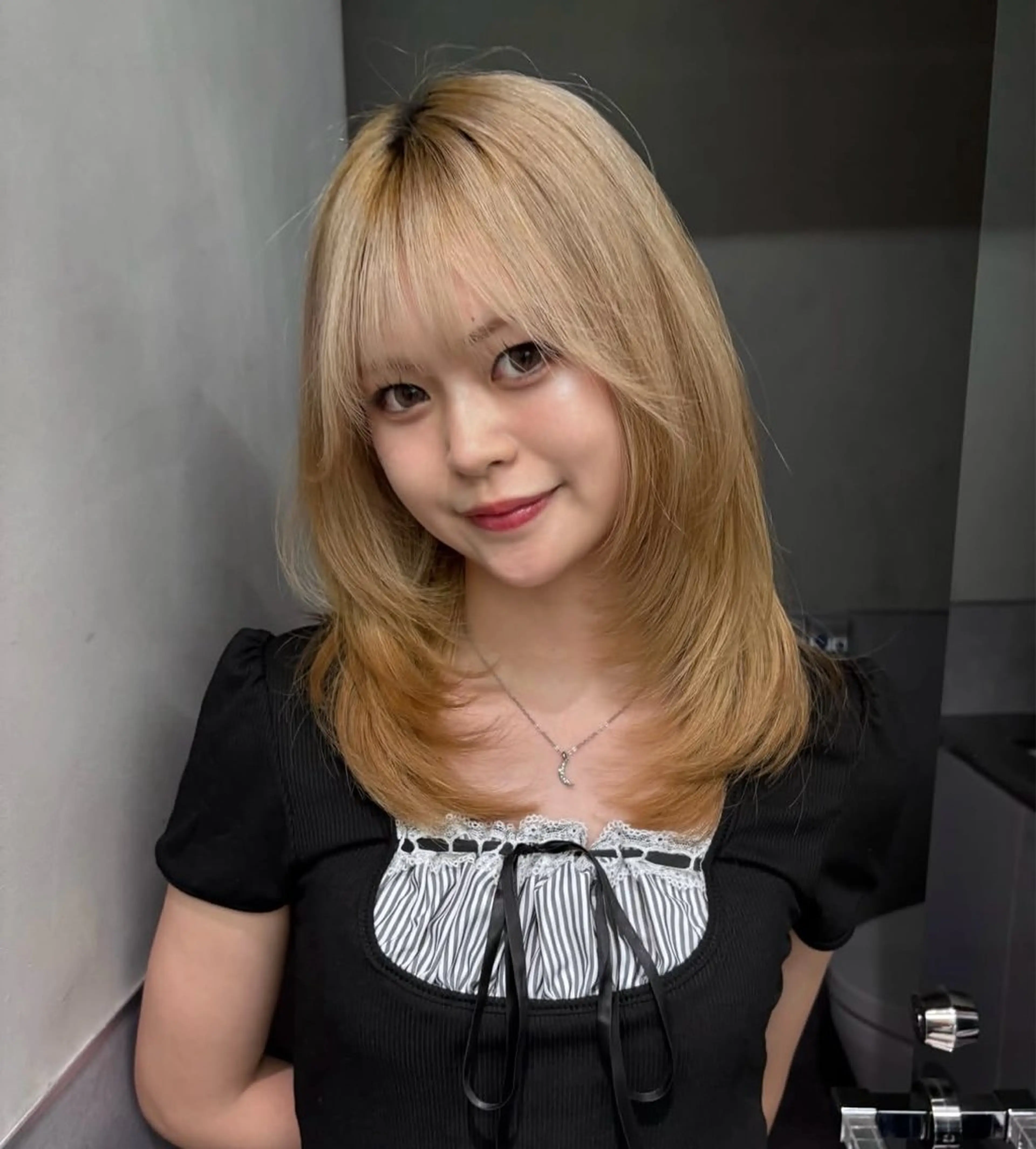 セミロング くびれヘア ハイレイヤー レイヤーカット 小顔カット カット トリートメント ヘッドスパ 日吉/レイヤー/ 髪質改善/iatoのヘアスタイル