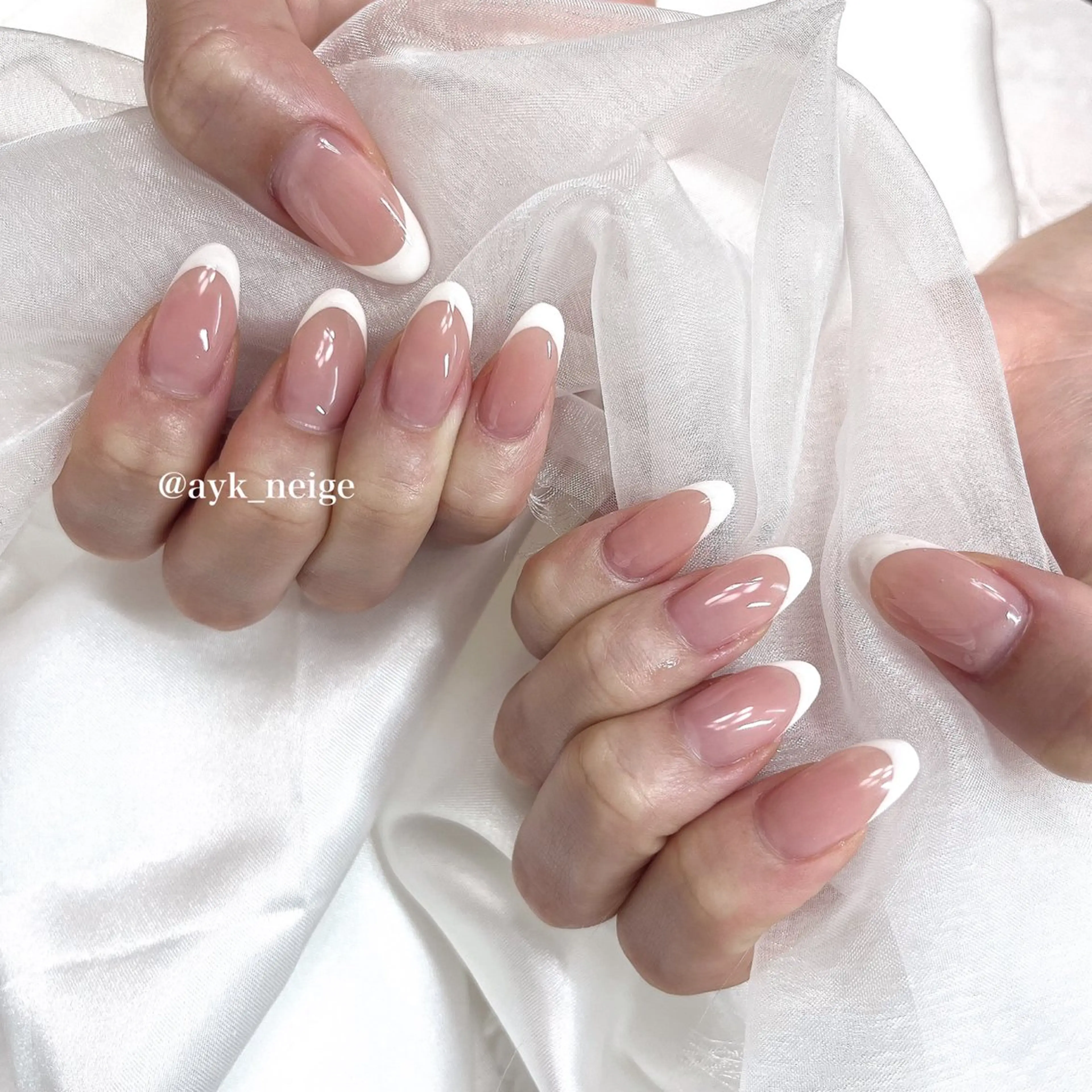 ネイル フットネイル フレンチネイル キラキラネイル 韓国ネイル マグネットネイル n'eige nail所属・大谷 綾香のネイルデザイン