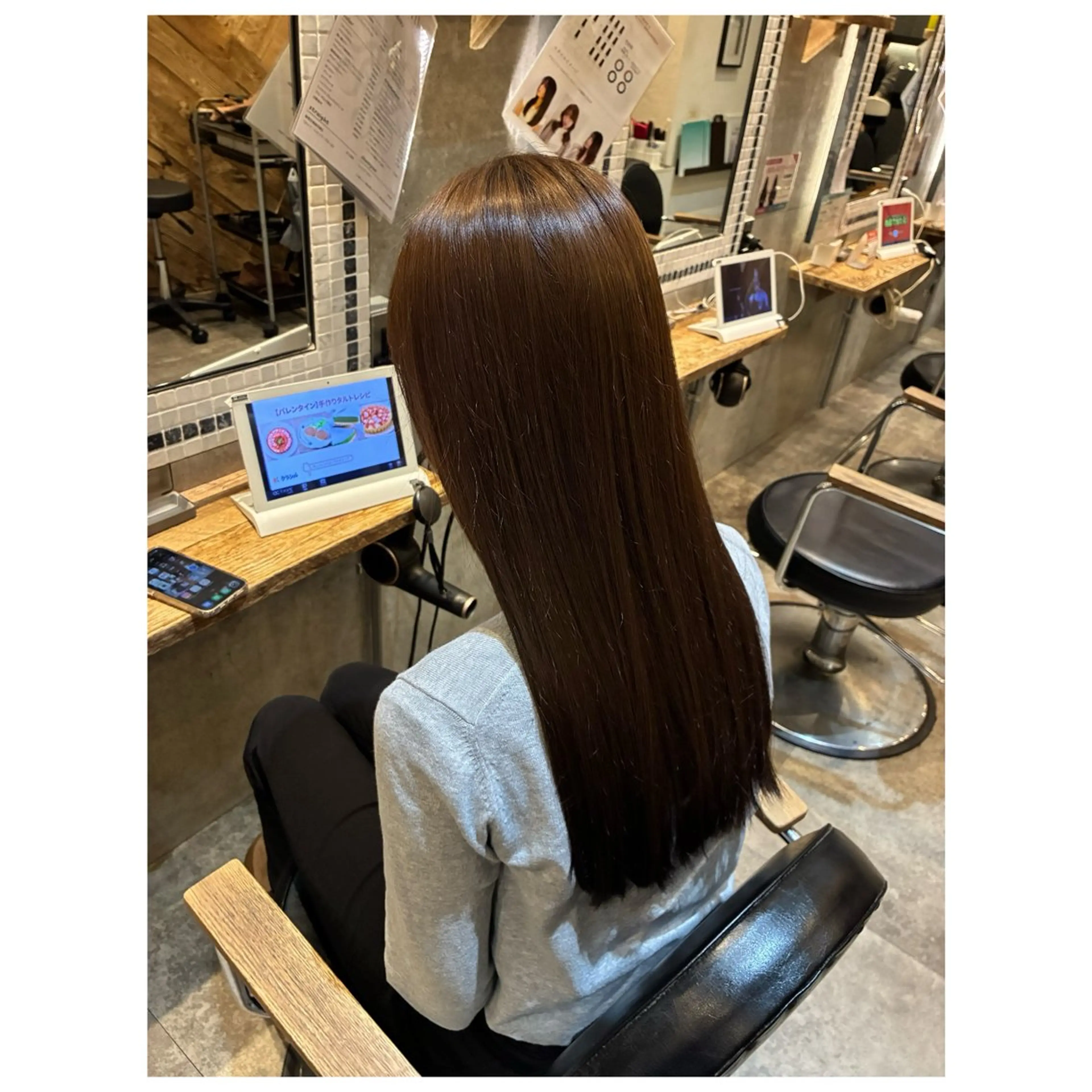 カラー 仲田 美裕子のヘアスタイル