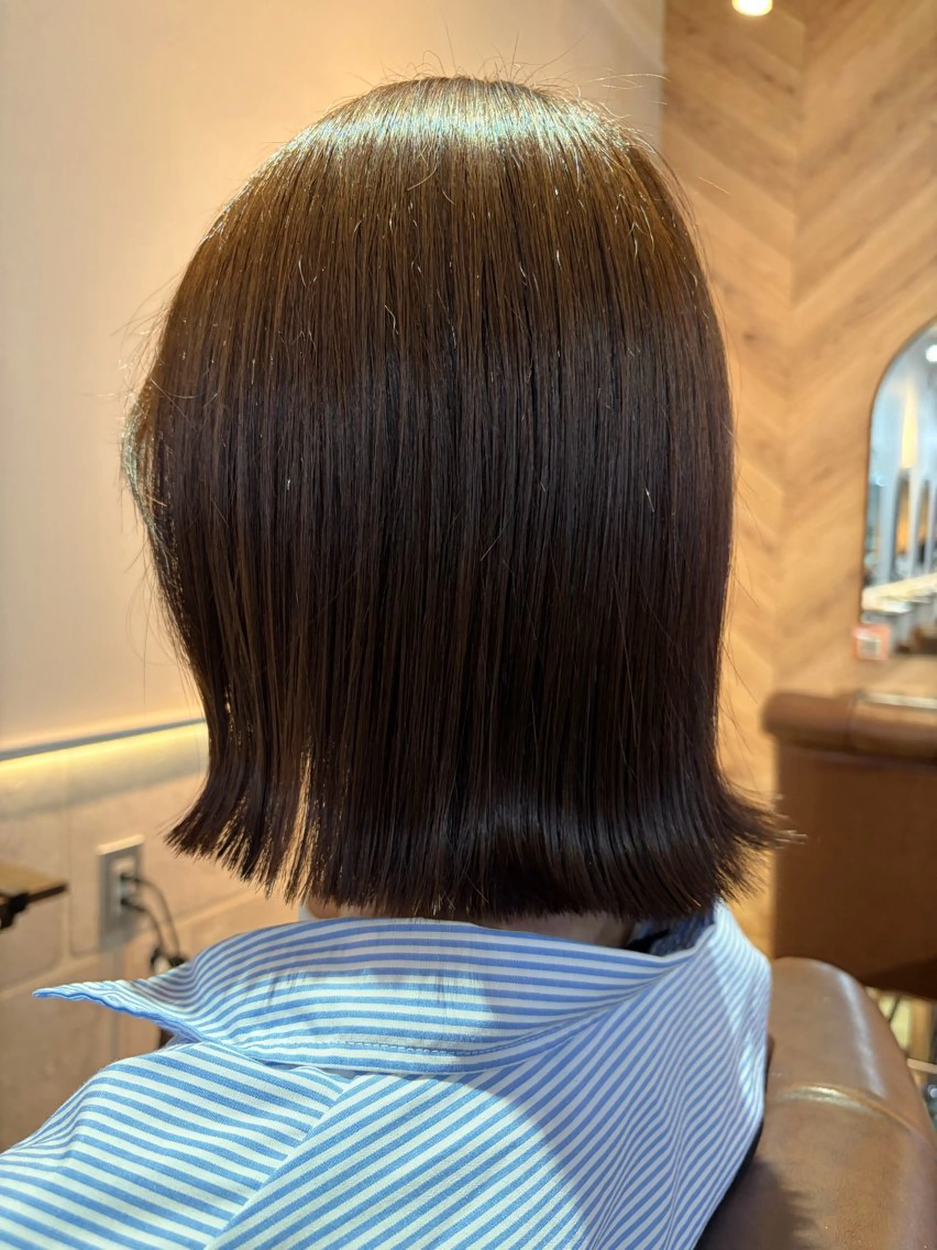 ショート チョコレートブラウン 🍀FERIAあべの あらいことみ🍀のヘアスタイル