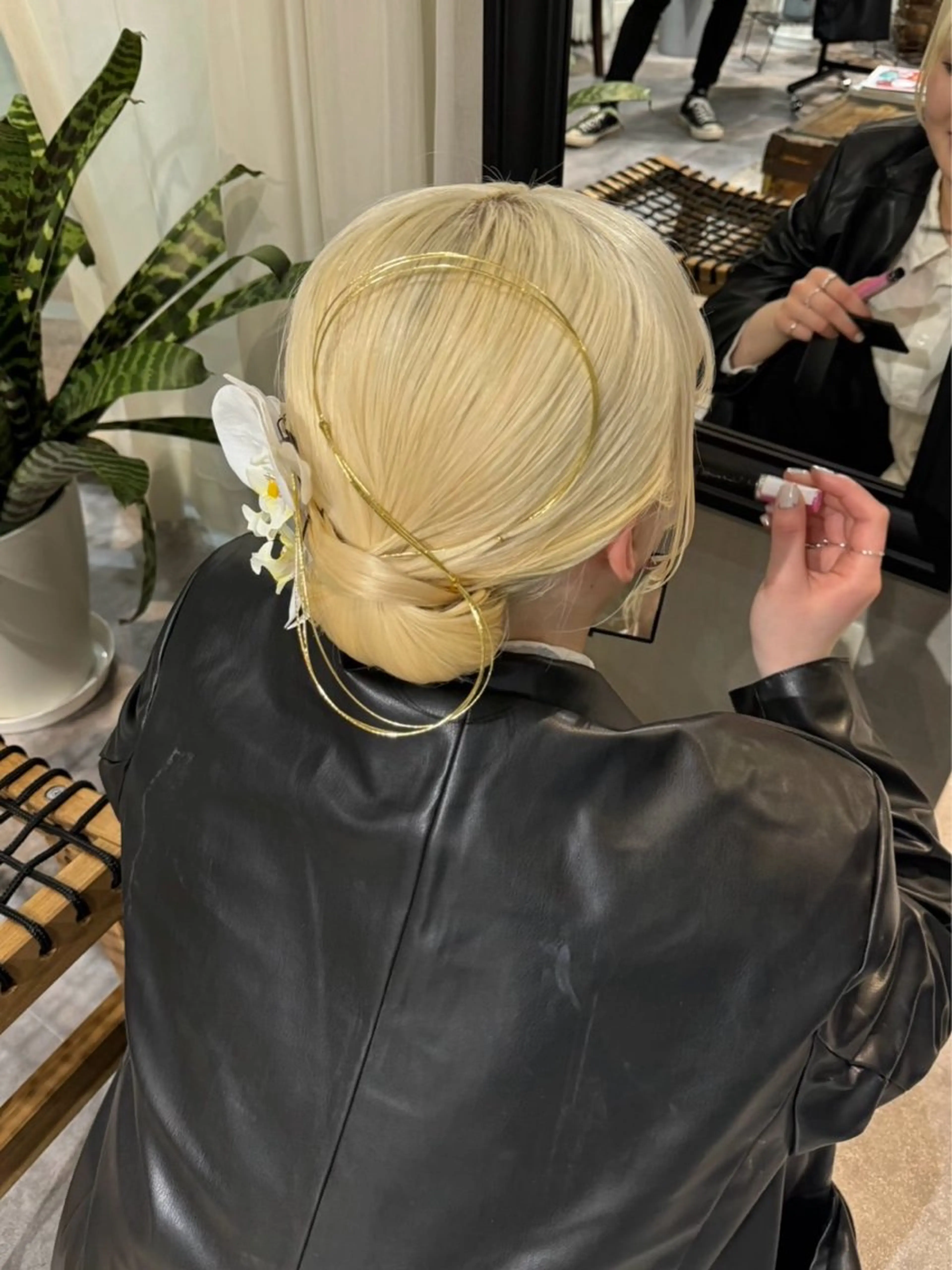 セミロング hashimoto kaedeのヘアスタイル