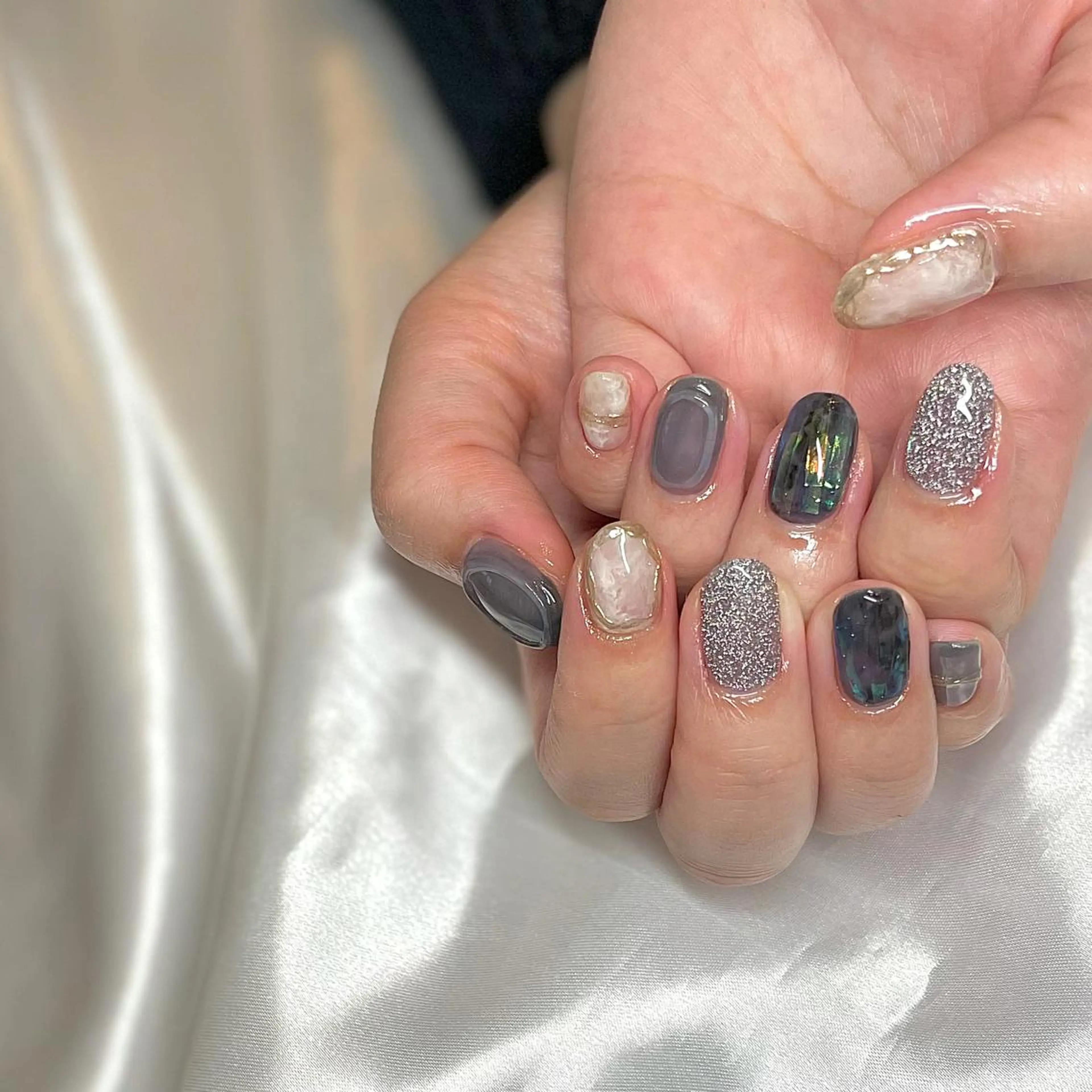 ショート カラー パーマ ヘアアレンジ メンズ キッズ ネイル マツエク・マツパ クリアネイル フラッシュネイル nail&eye Aoのマツエク・マツパデザイン