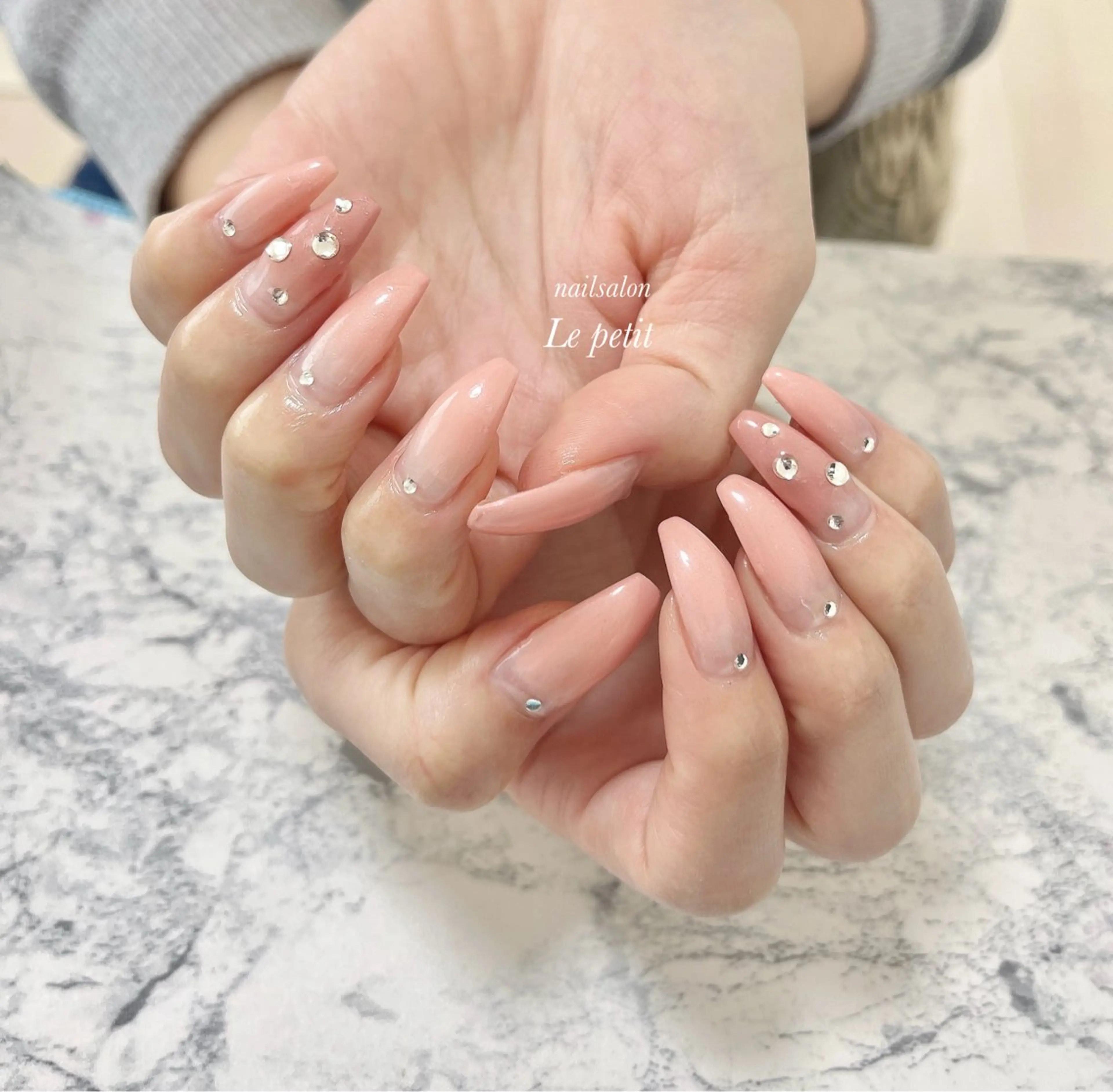 ネイル 石野 広佳のネイルデザイン