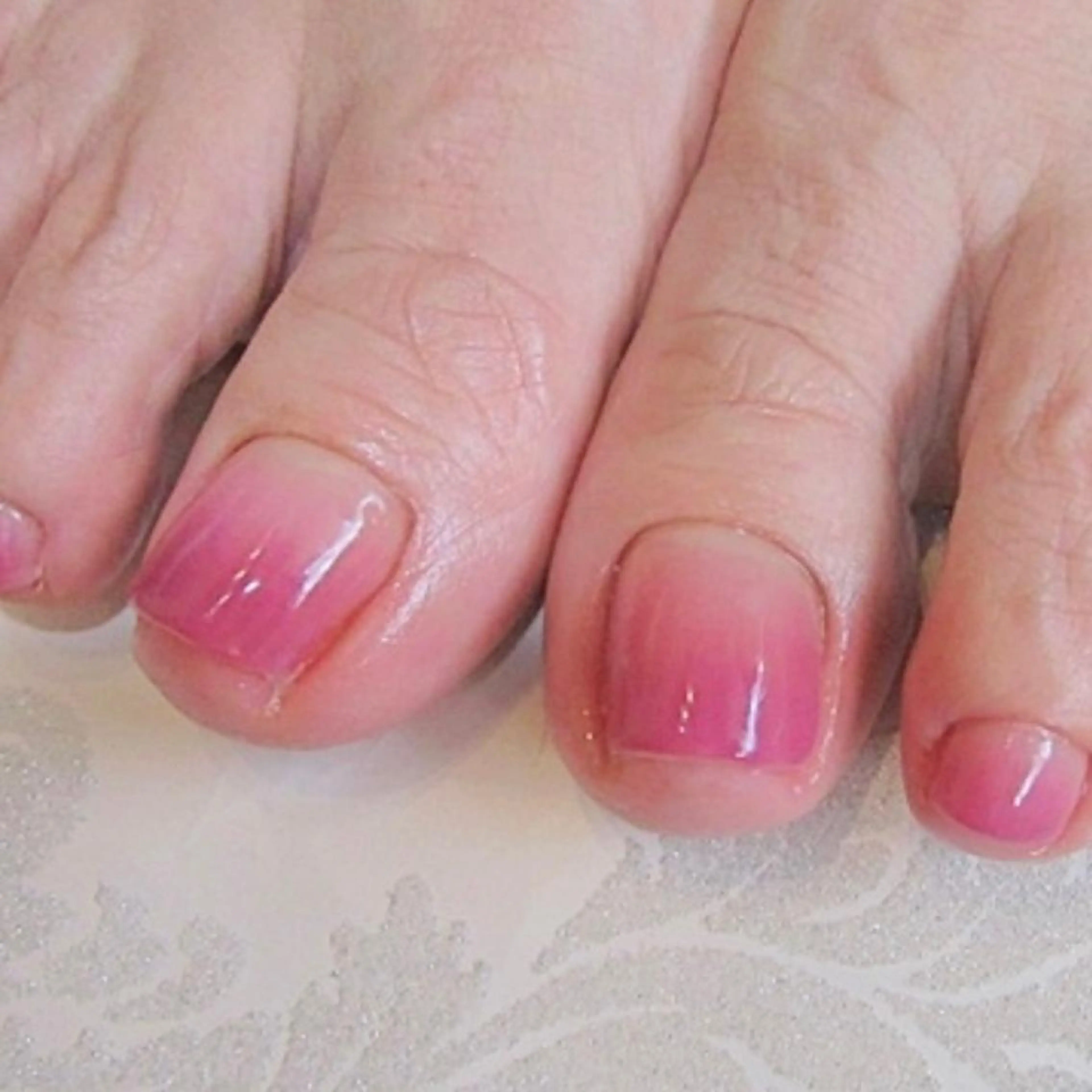 Foot▪️ジェルオフ＋カラーグラデ(アート不可) ※日時は詳細よりご選択ください。(10:30 or 15:00)の写真