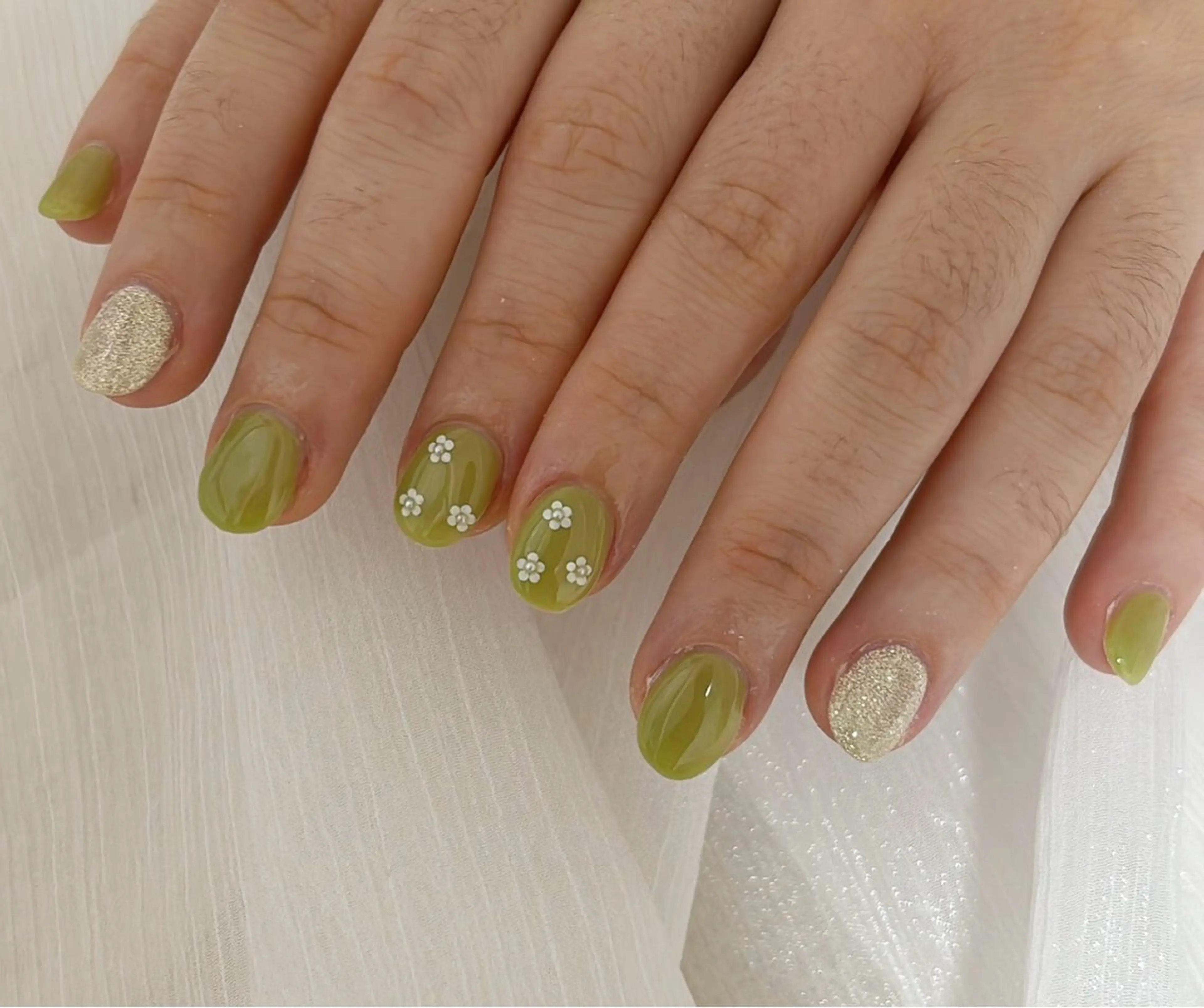 ネイル オーロラネイル フットネイル フレンチネイル ジェルネイル ハート ハンドネイル Mogu nail 二子玉川のネイルデザイン