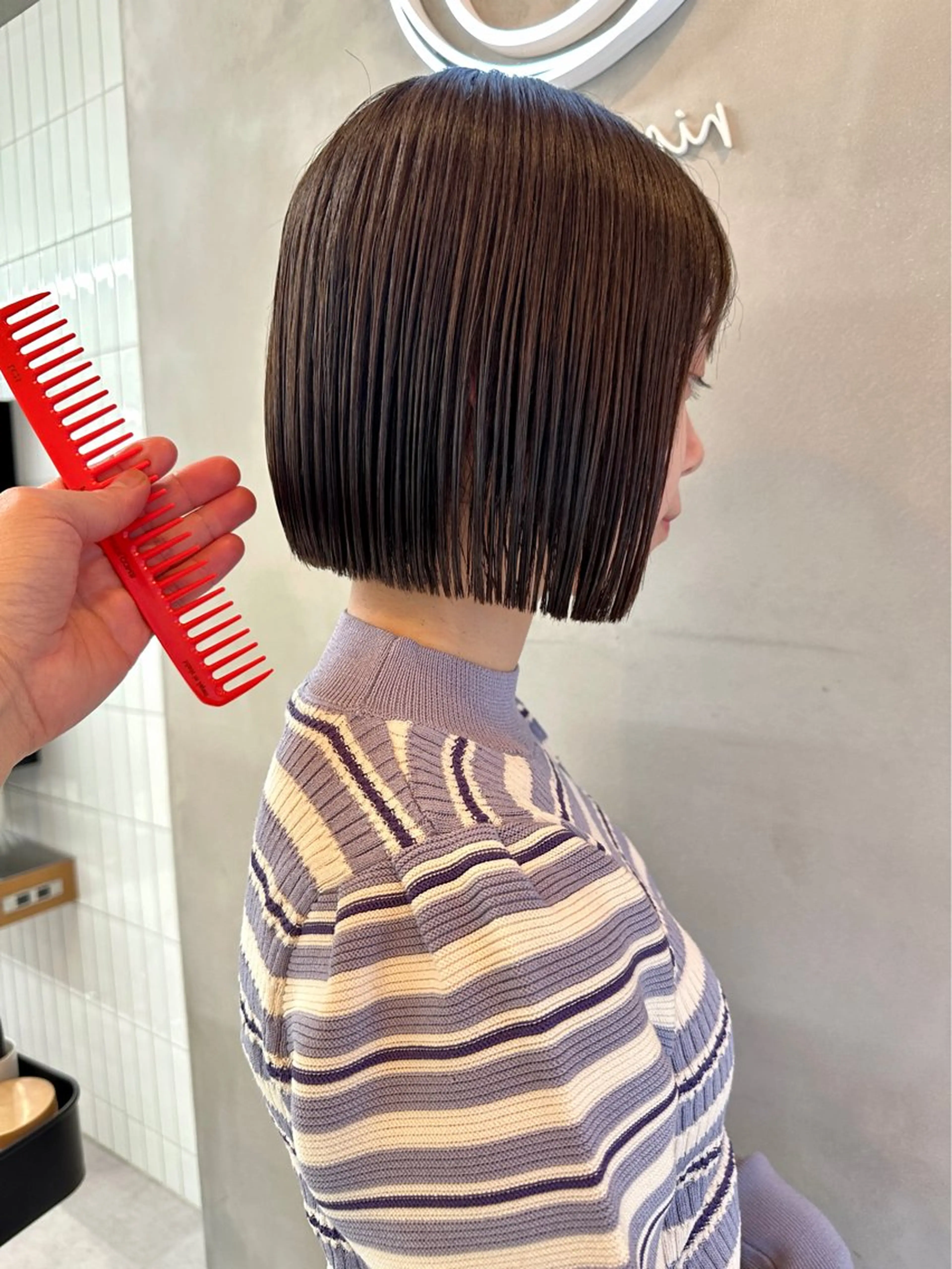 ショート センターパート /ニュアンスパーマのヘアスタイル