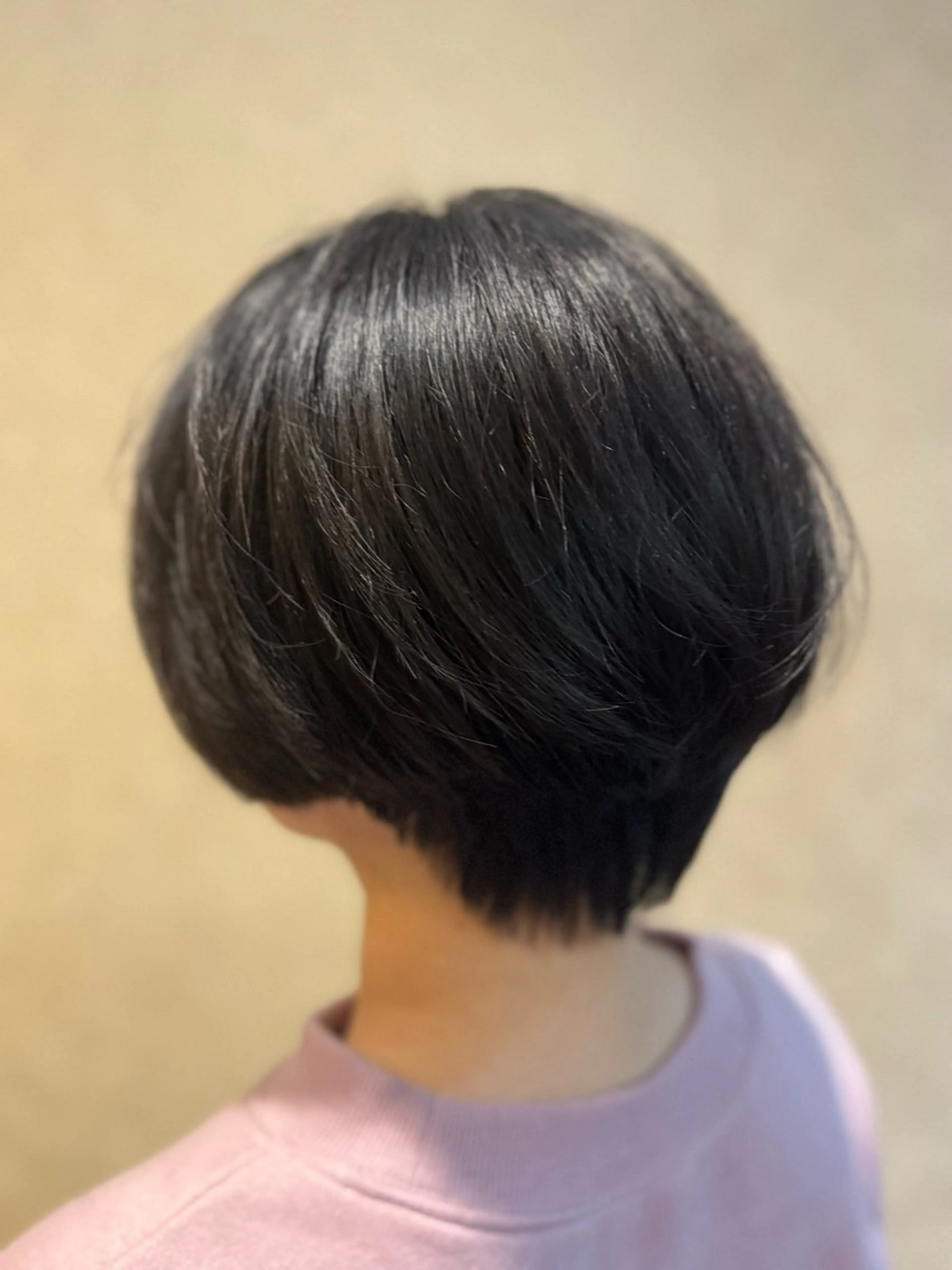 ショート ecru所属・吉永 衣織のヘアスタイル