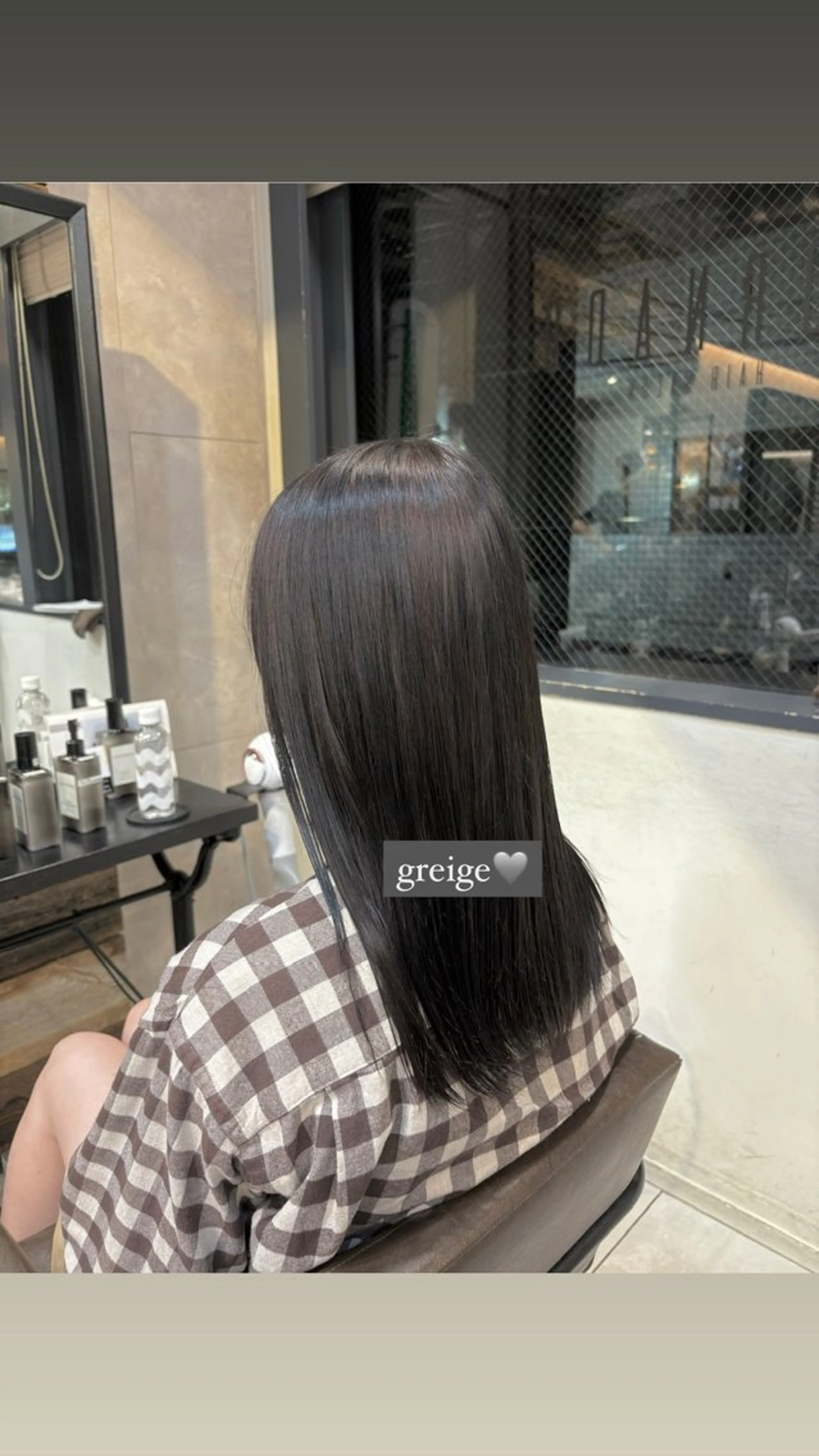 セミロング カラー ハルキ/表参道/ 綺麗め/大人上品のヘアスタイル