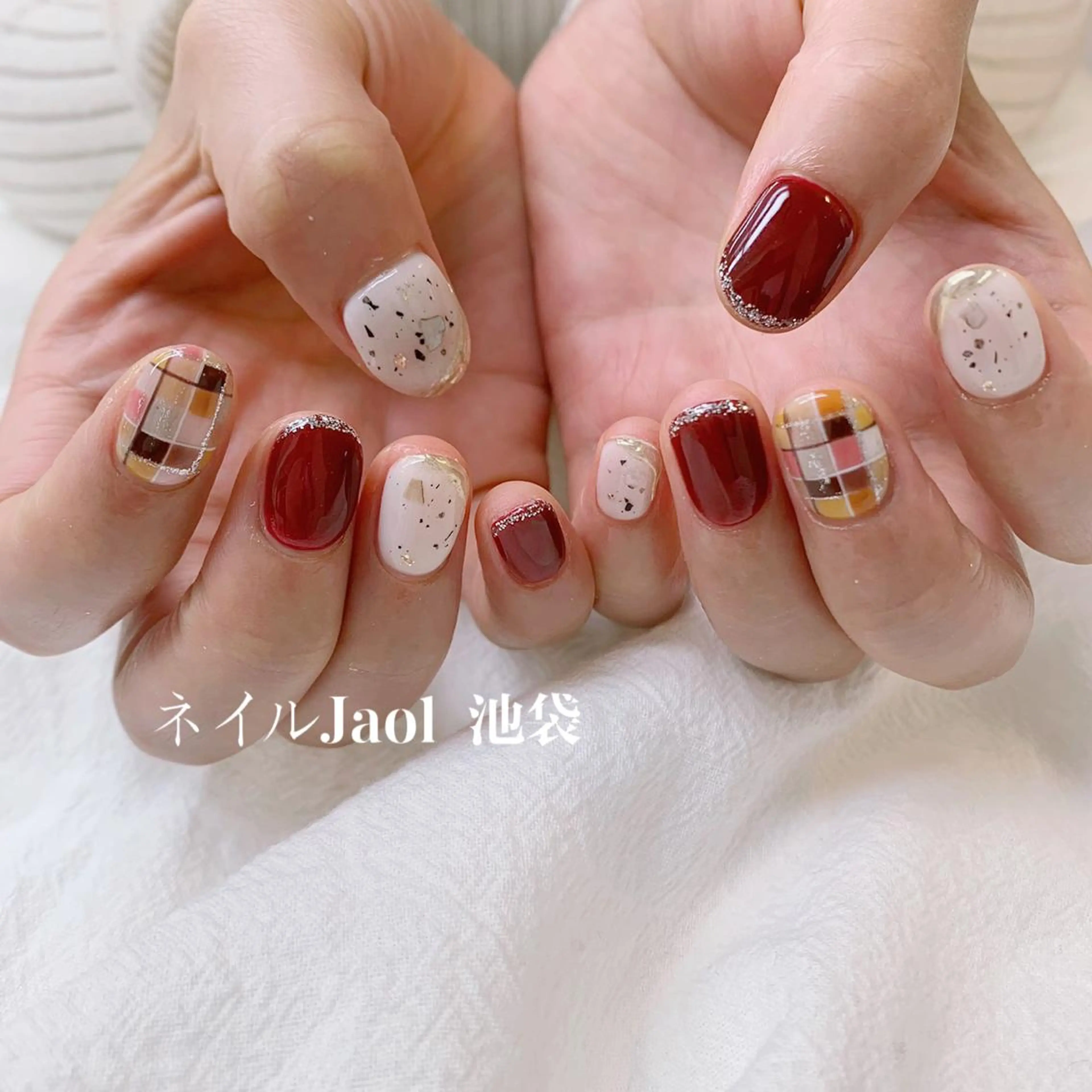 ミディアム ハンドネイル nail jaol池袋店所属・ネイルJaol 池袋のネイルデザイン