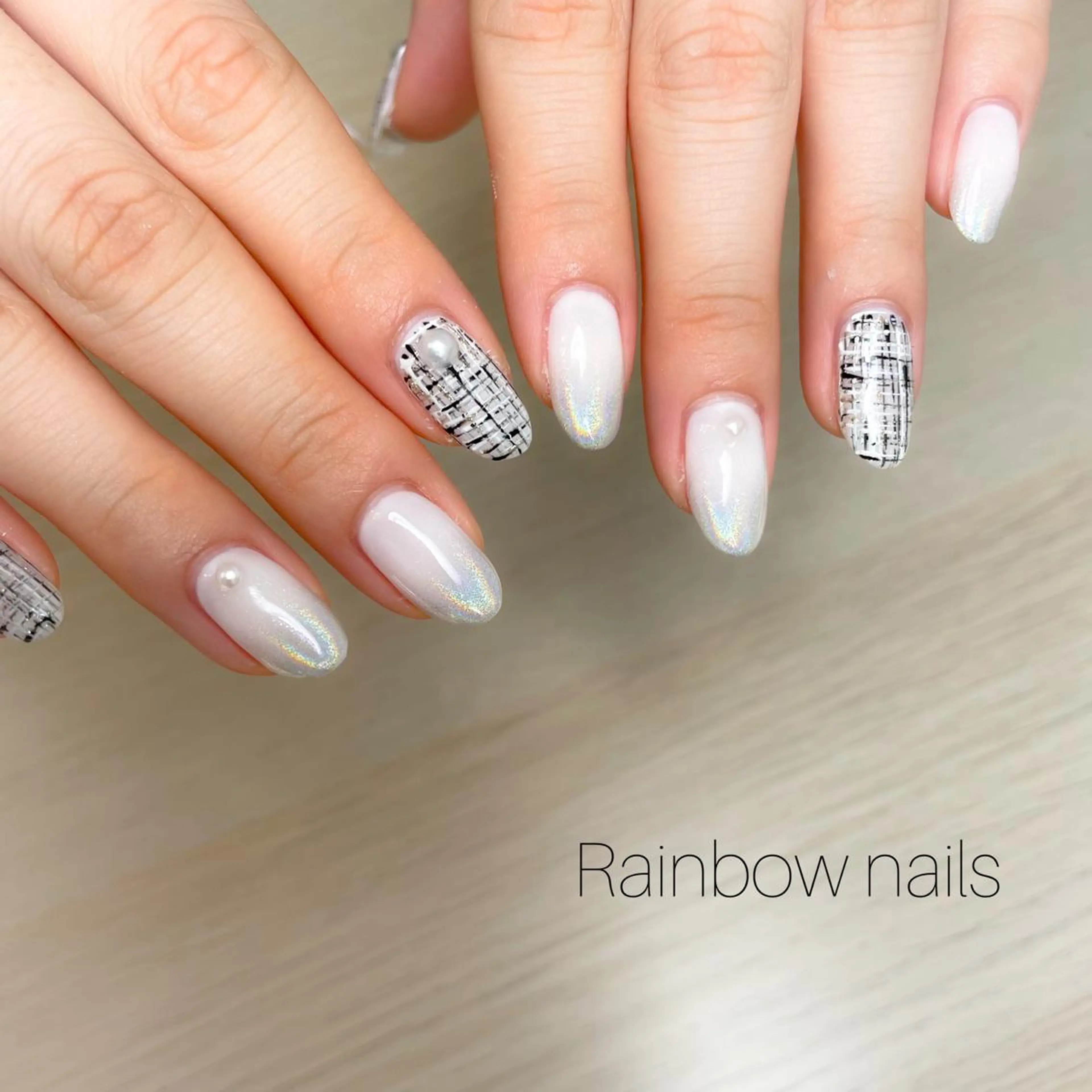 ネイル グラデーション ツイードネイル Rainbow nailsくろちゃんのネイルデザイン