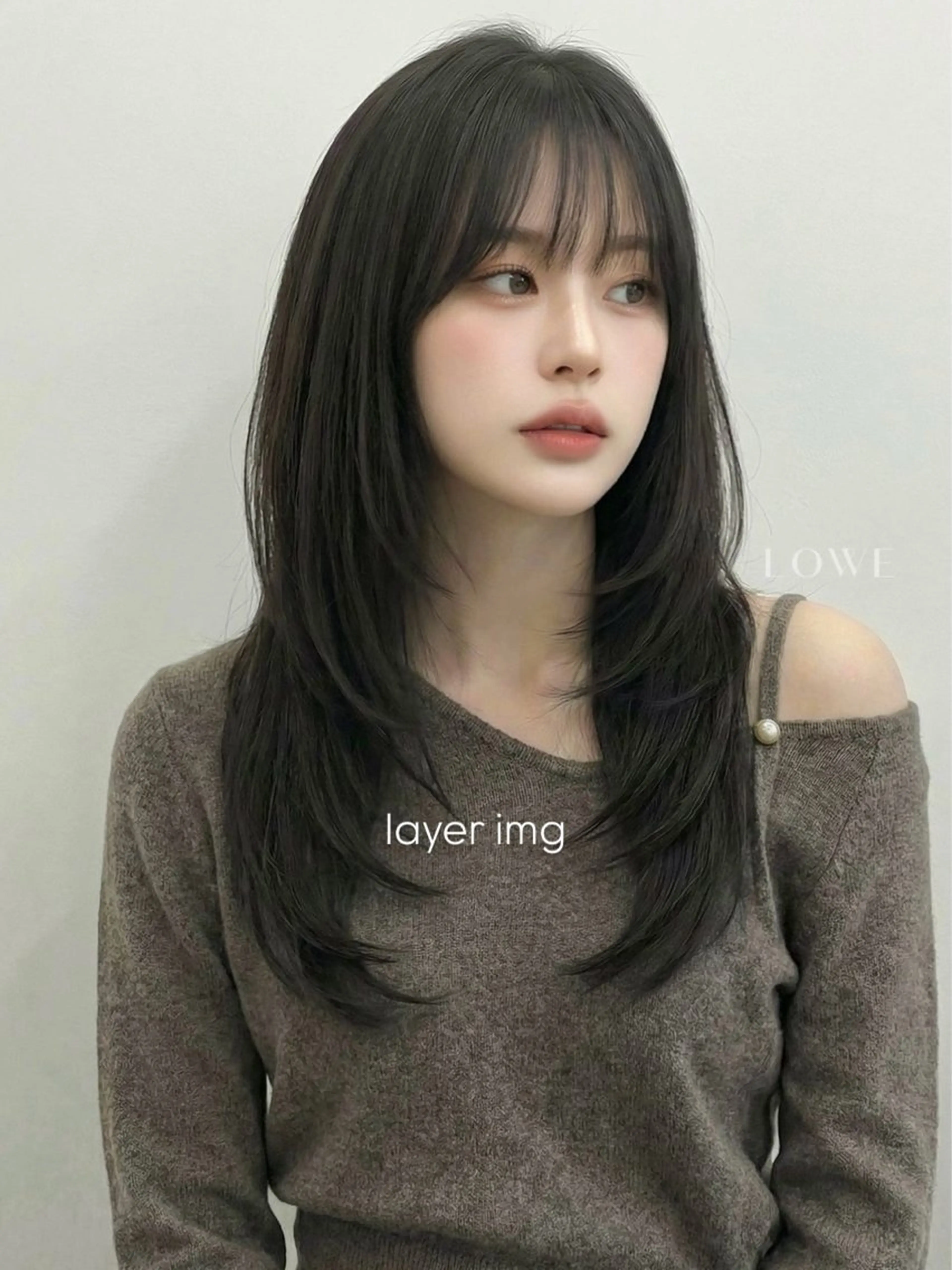 ロング カラー ヘアアレンジ 顔周りカット 透け感ベージュ🤎 韓国ヘアtakutoのヘアスタイル