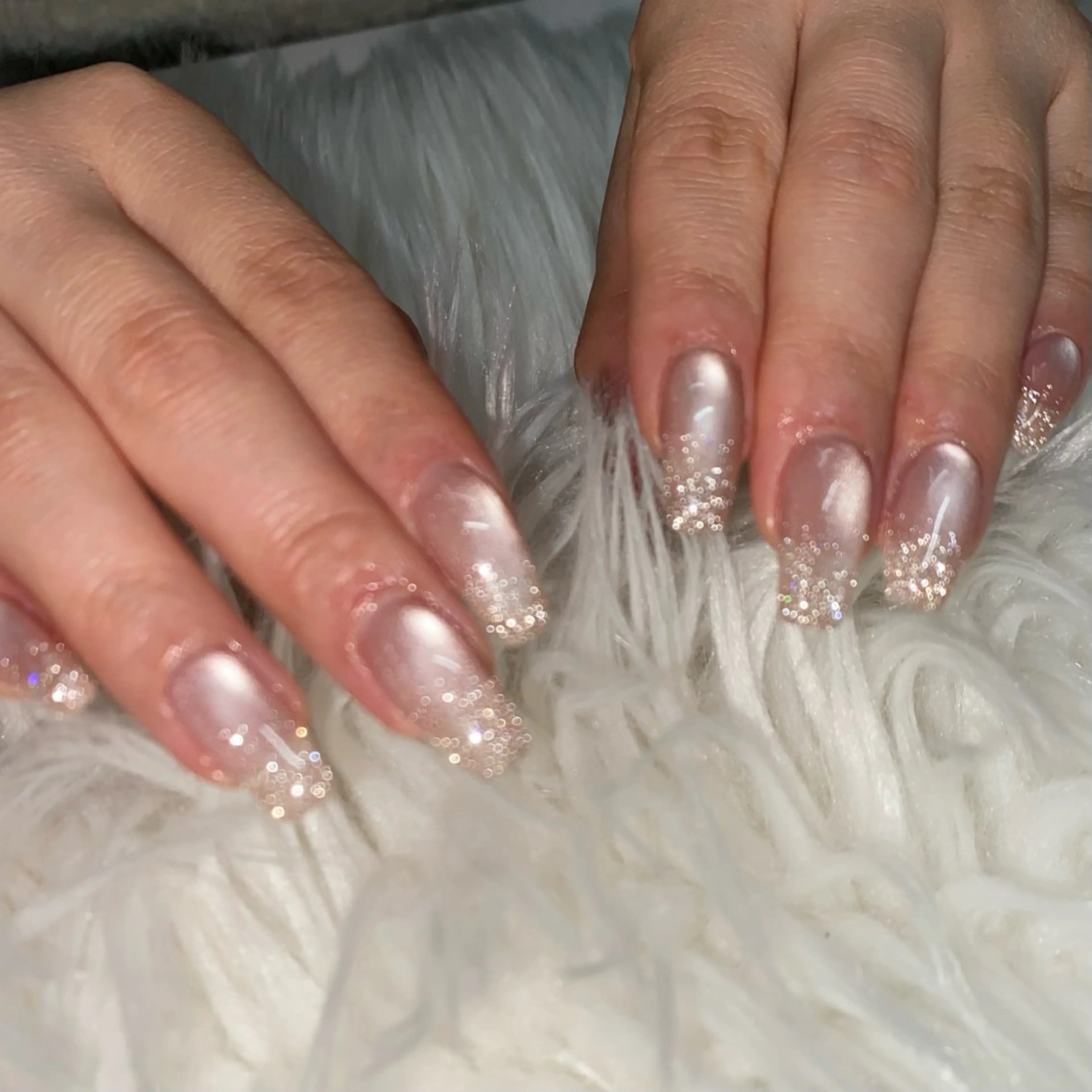 ネイル フラッシュネイル グラデーション キラキラネイル マグネットネイル ハンドネイル ハンドケア RaLa（ネイル&アイラッシュ）所属・🫧RaLa ⭐︎AYAKA🫧のネイルデザイン