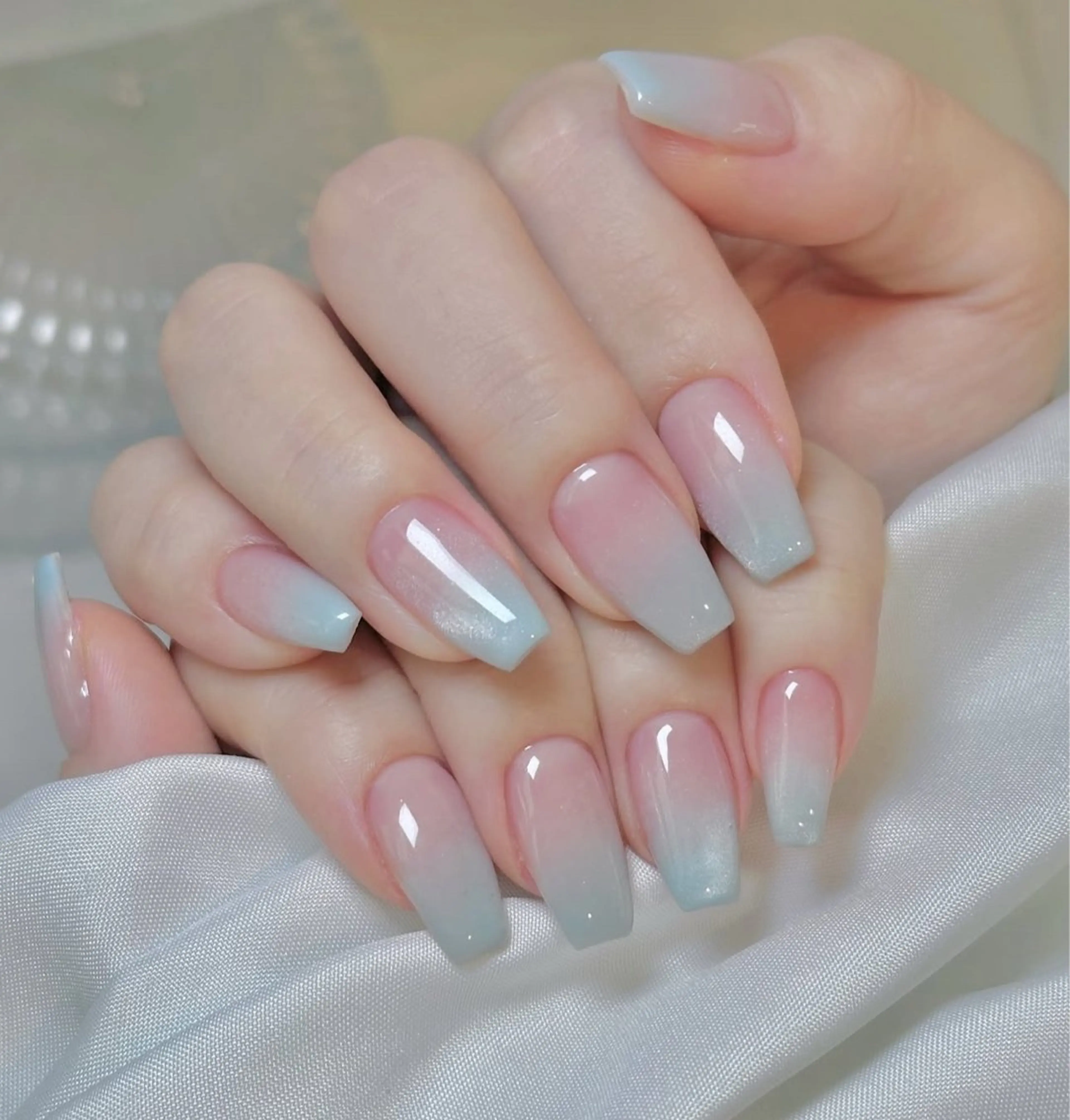 ネイル ハンドネイル チョウ Rachaelのネイルデザイン